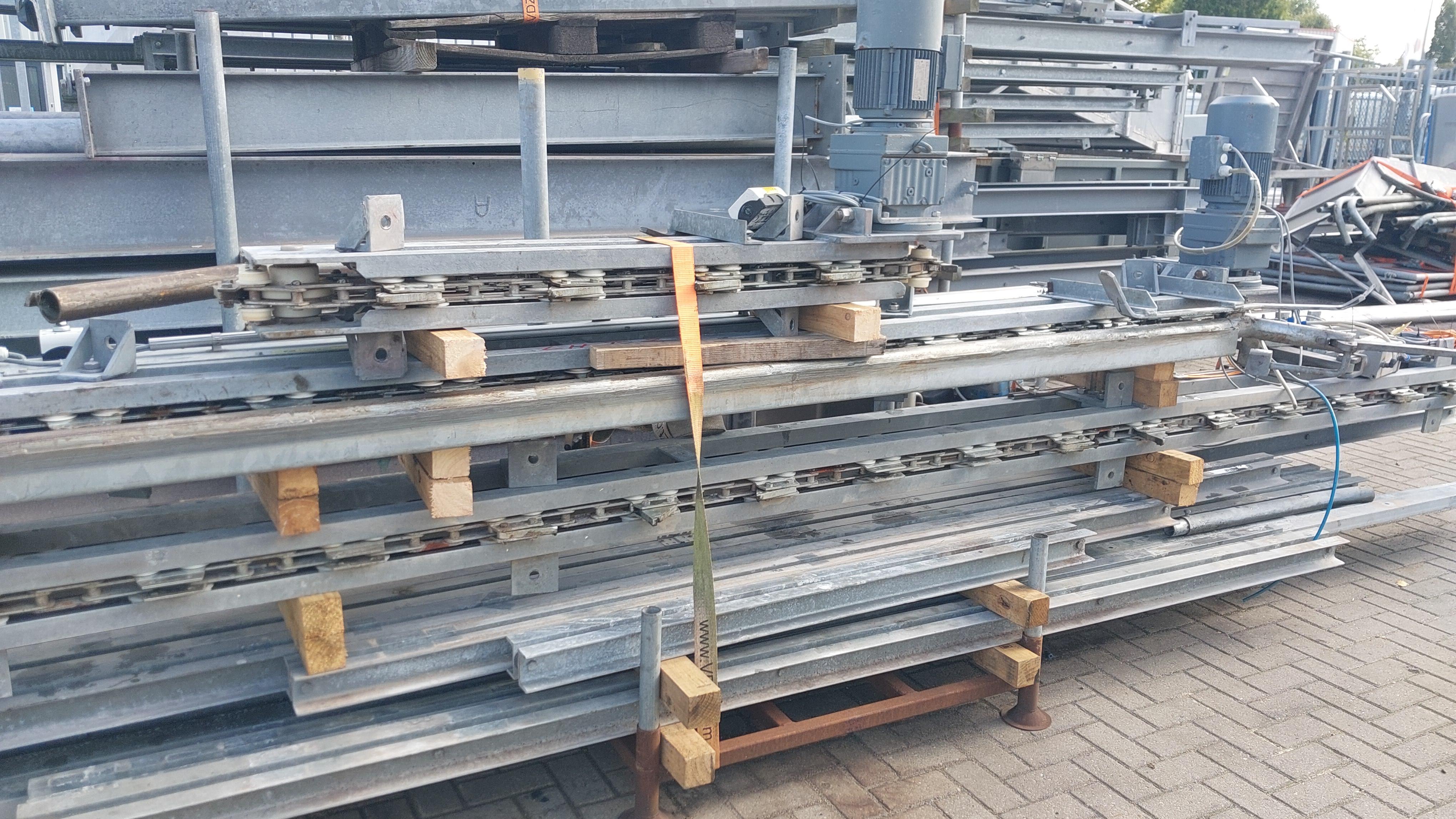 Used Conveyor lift