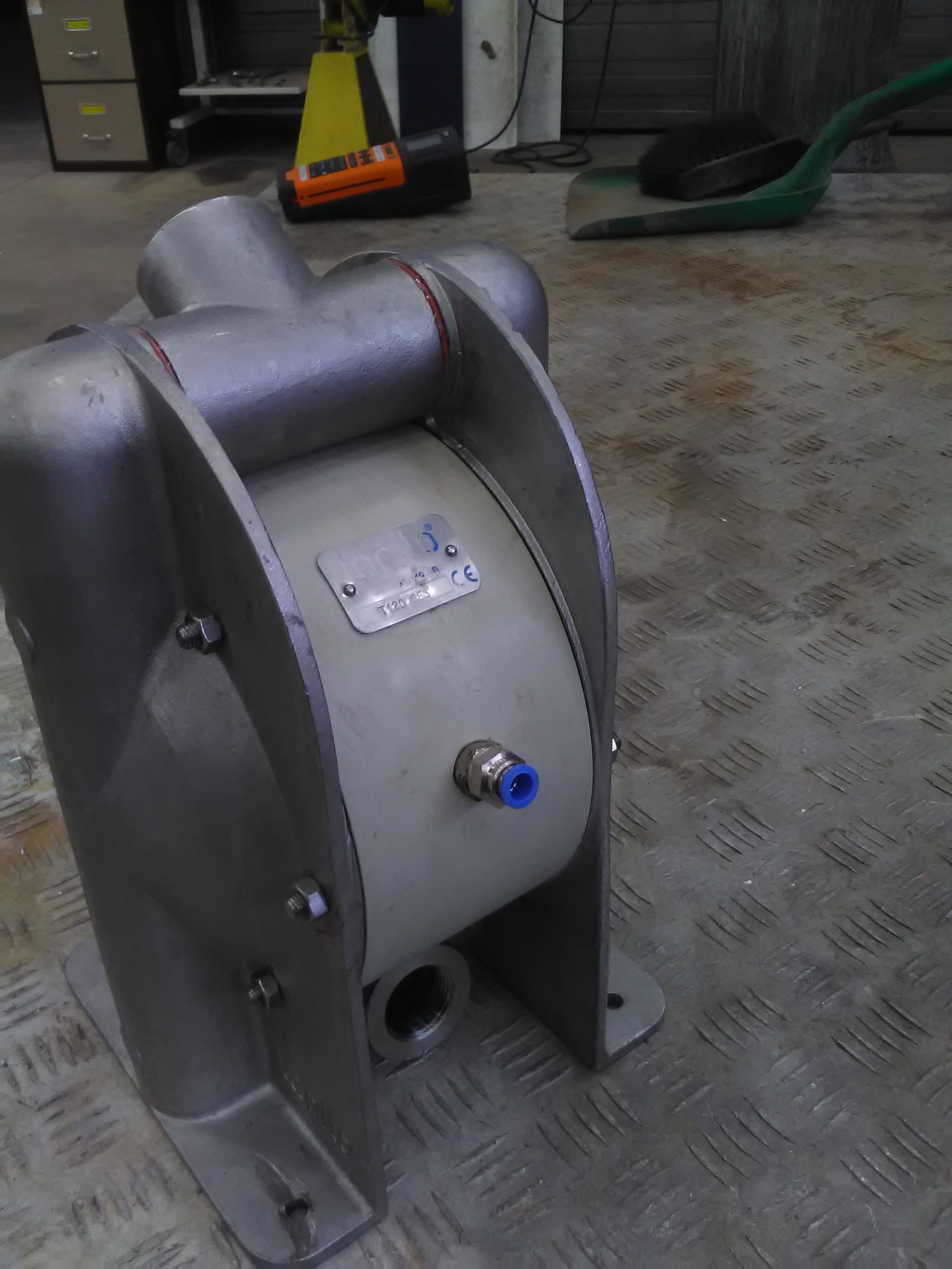 Used Membrane pump