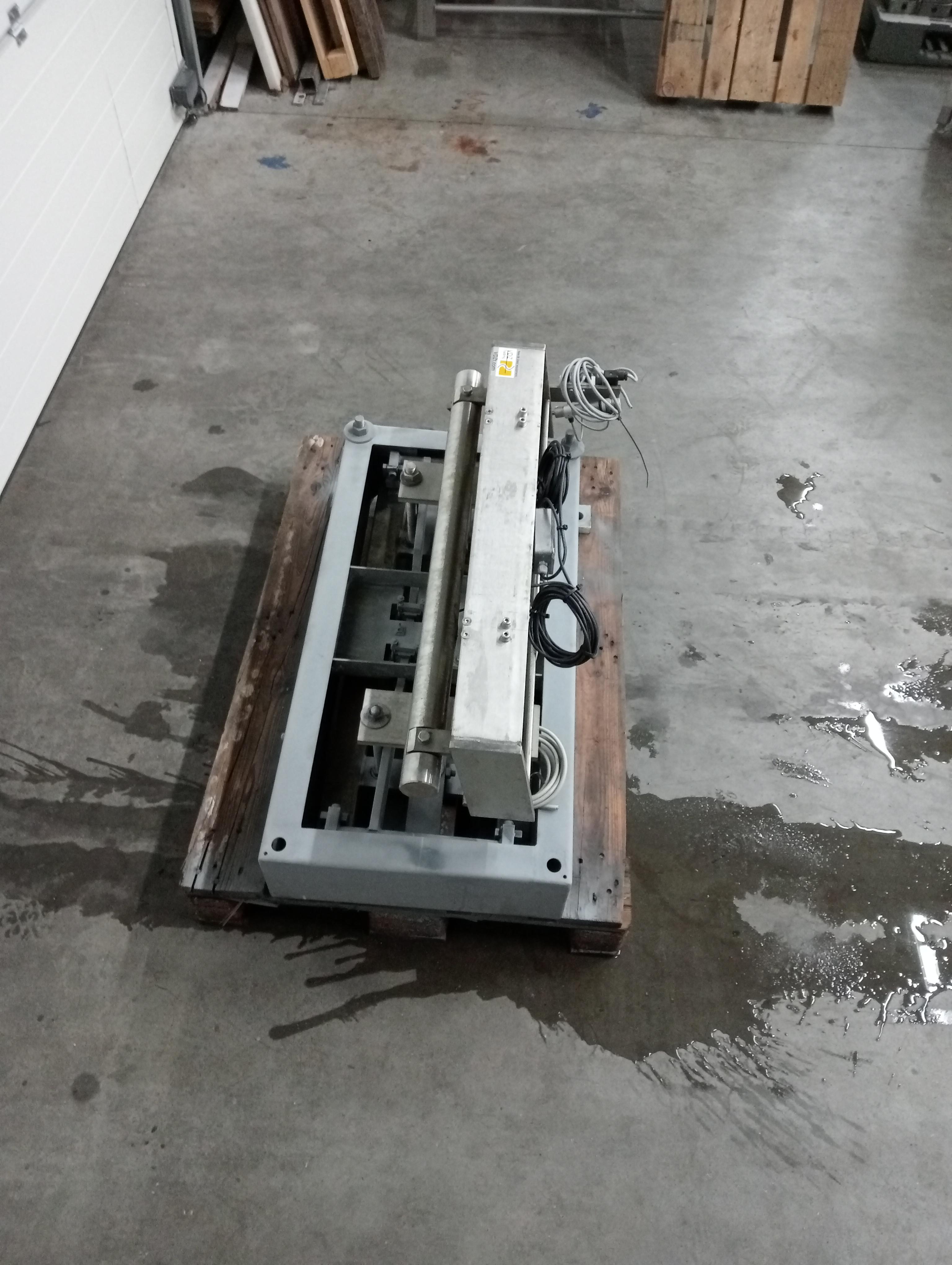 Used Tube Weight scale with indicator