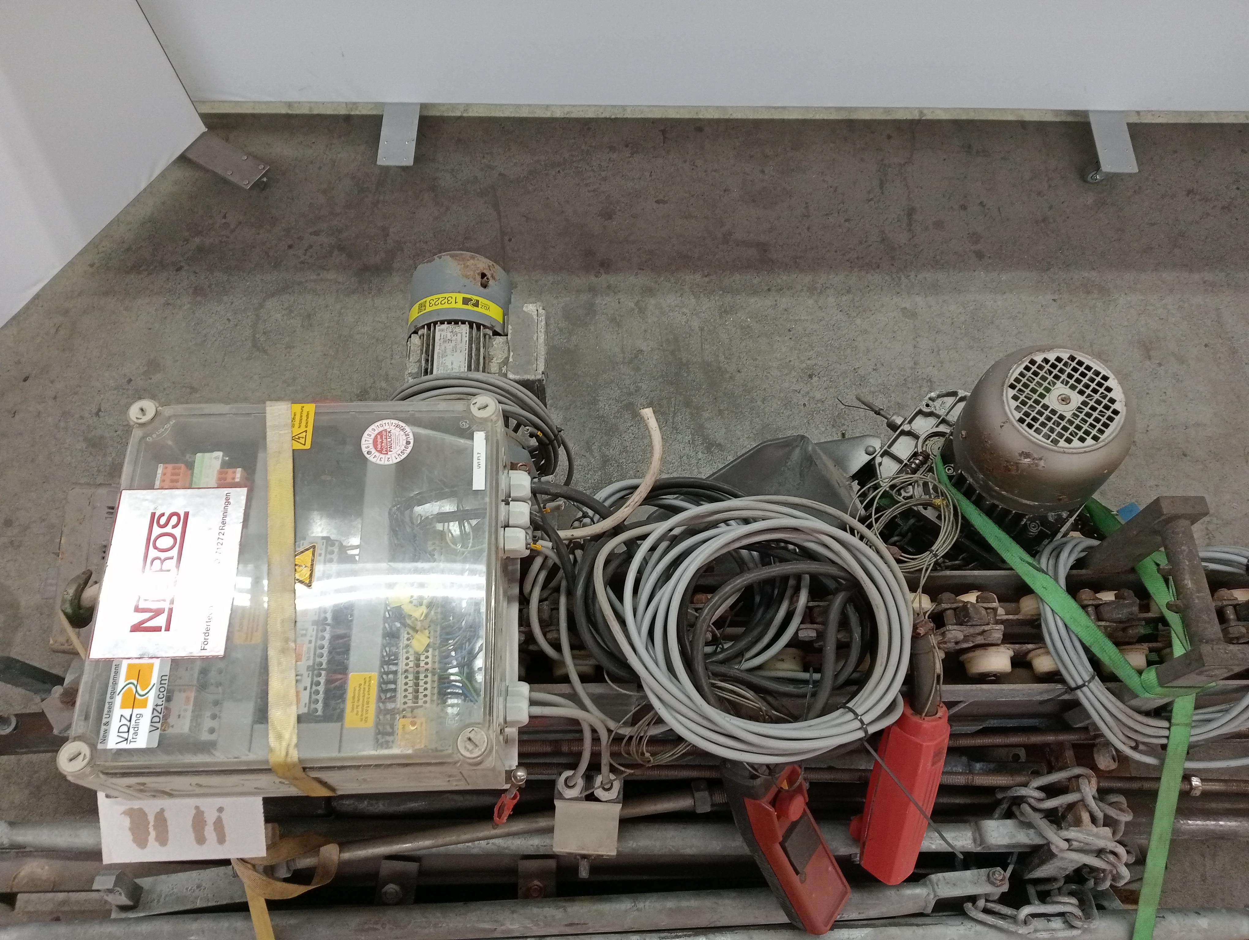 Used Truck loading and unloading elevator