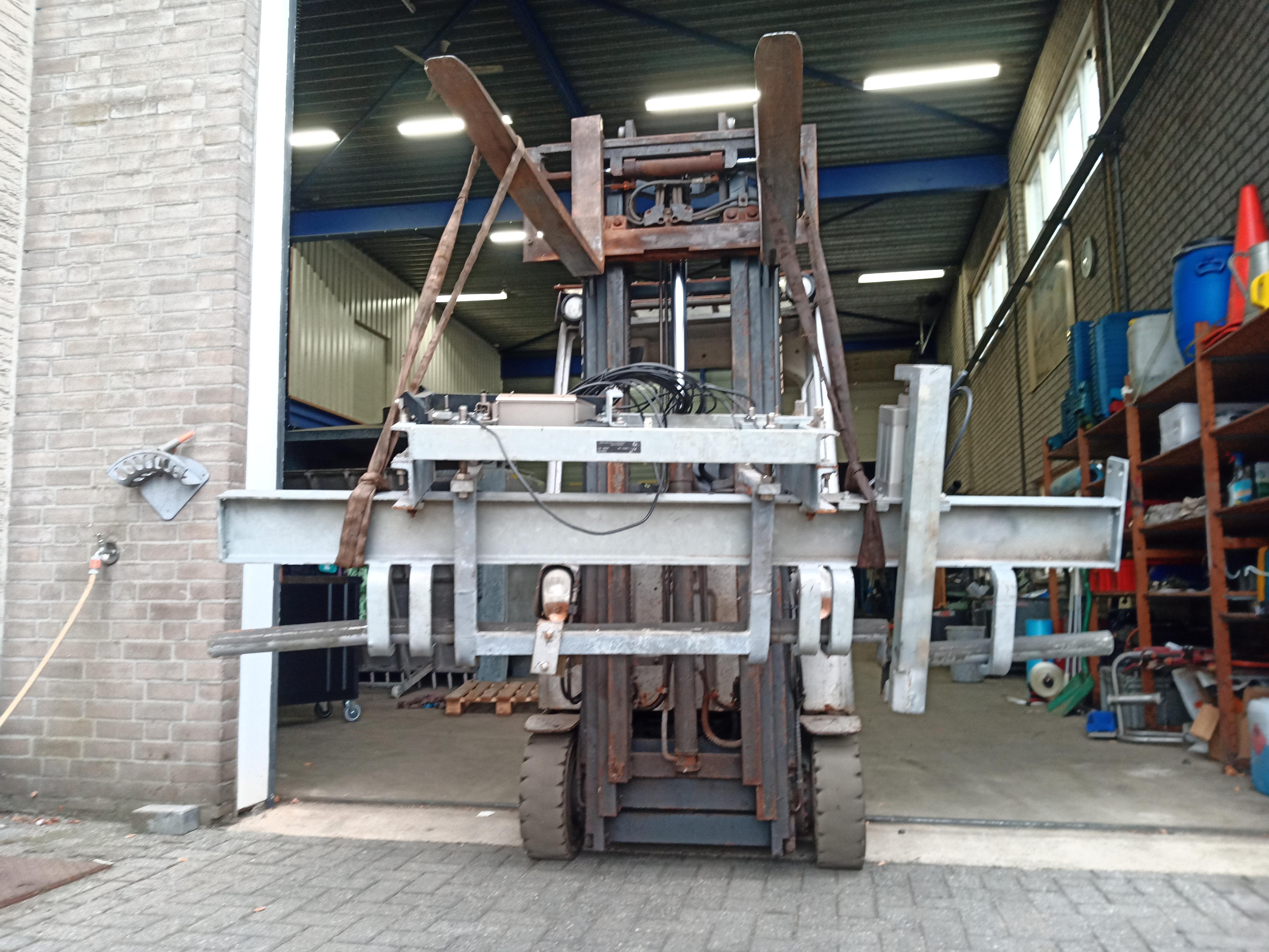 Used Tube weight scale