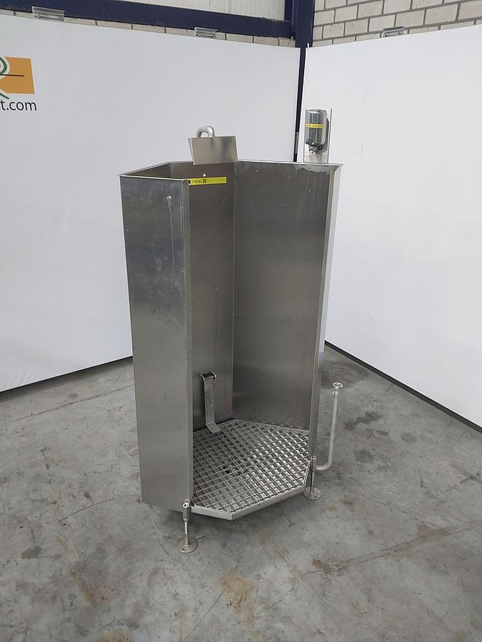 Used Apron washer