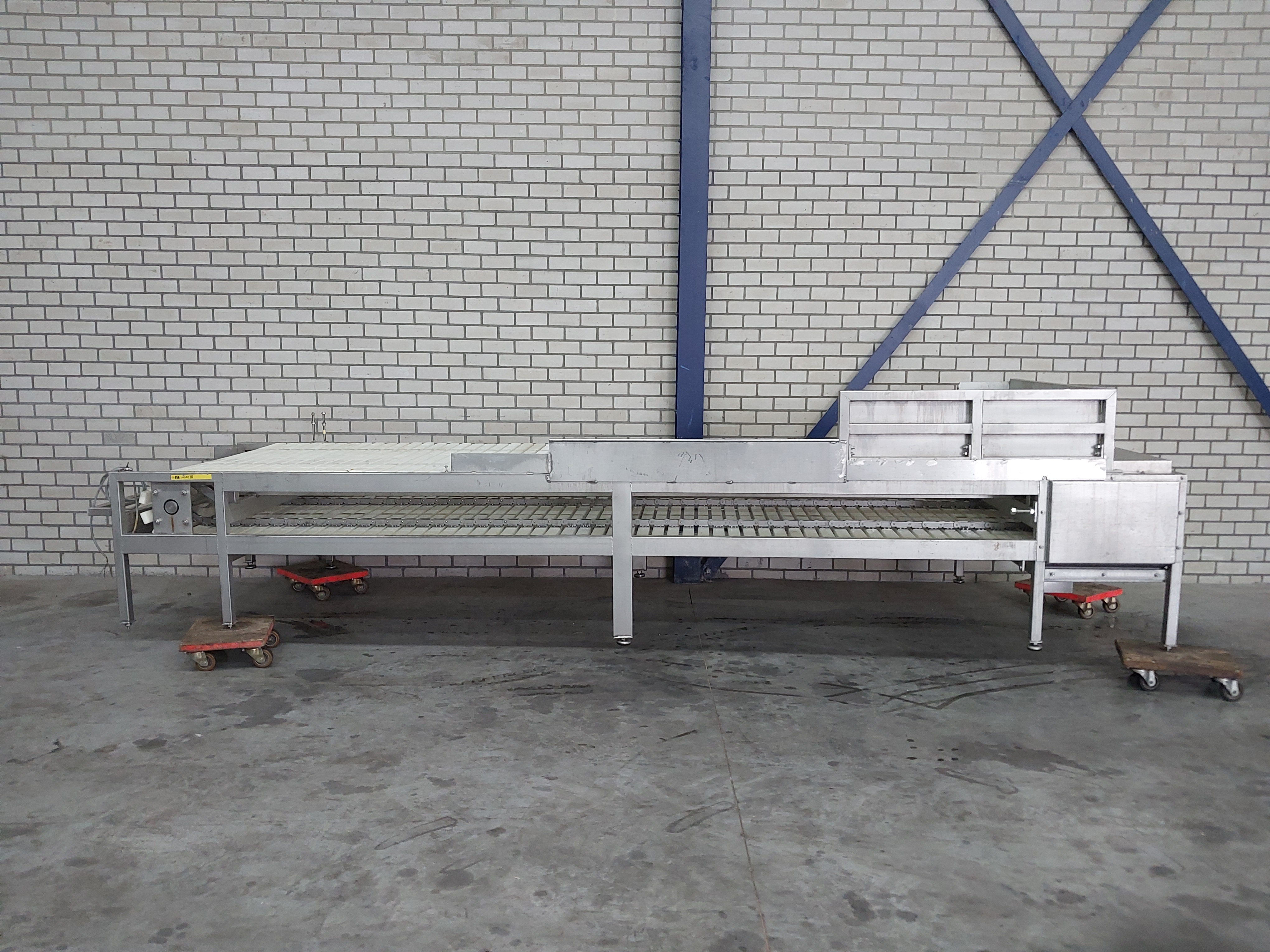 Used Gambrelling - Rehanging table