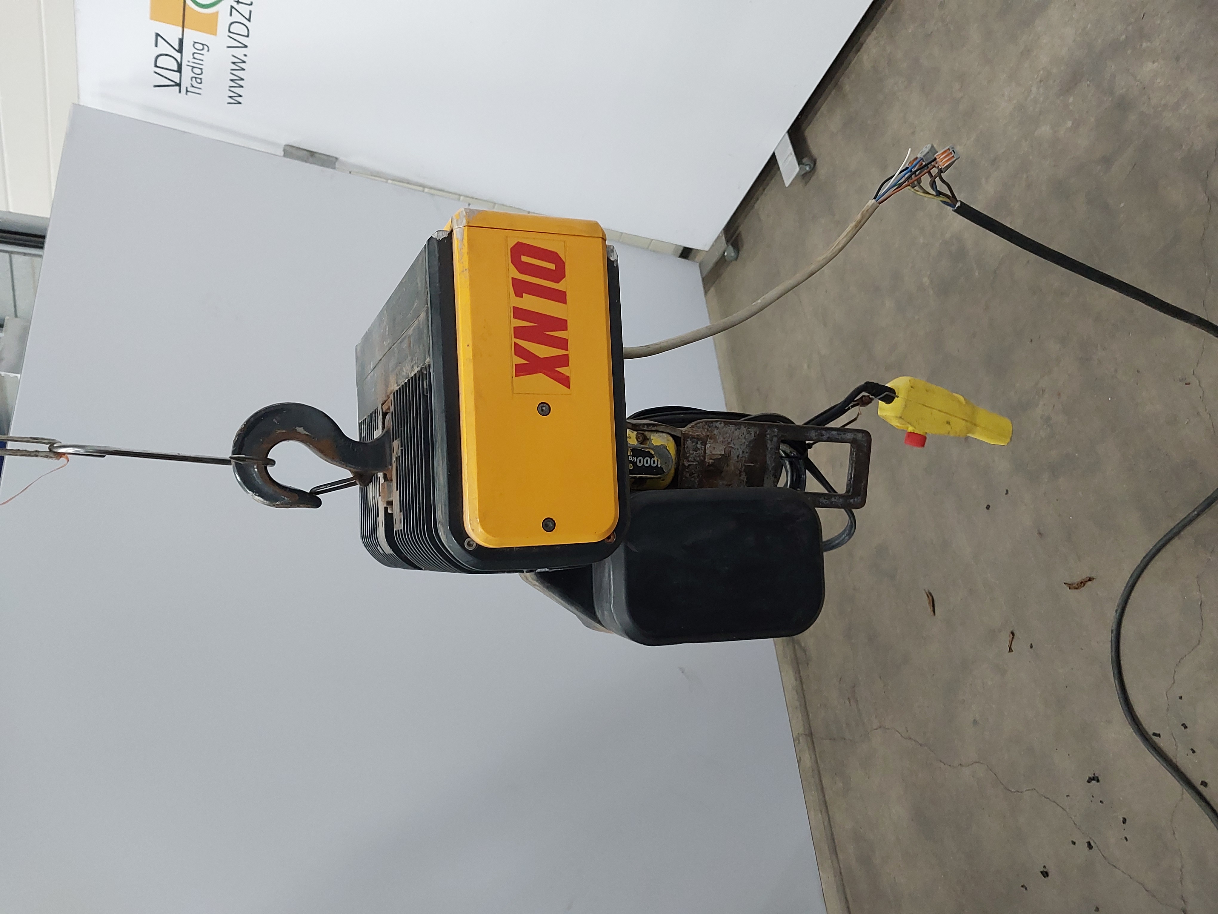Used Electric chain hoist