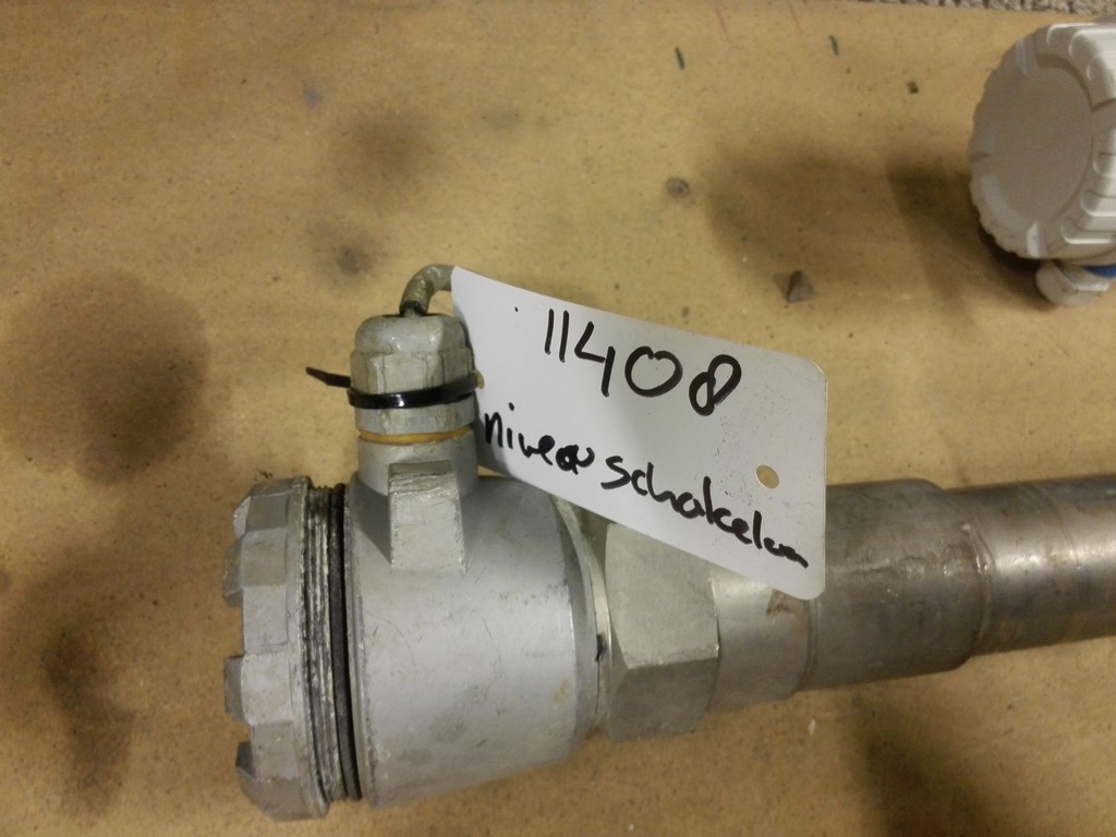 Used Level switch