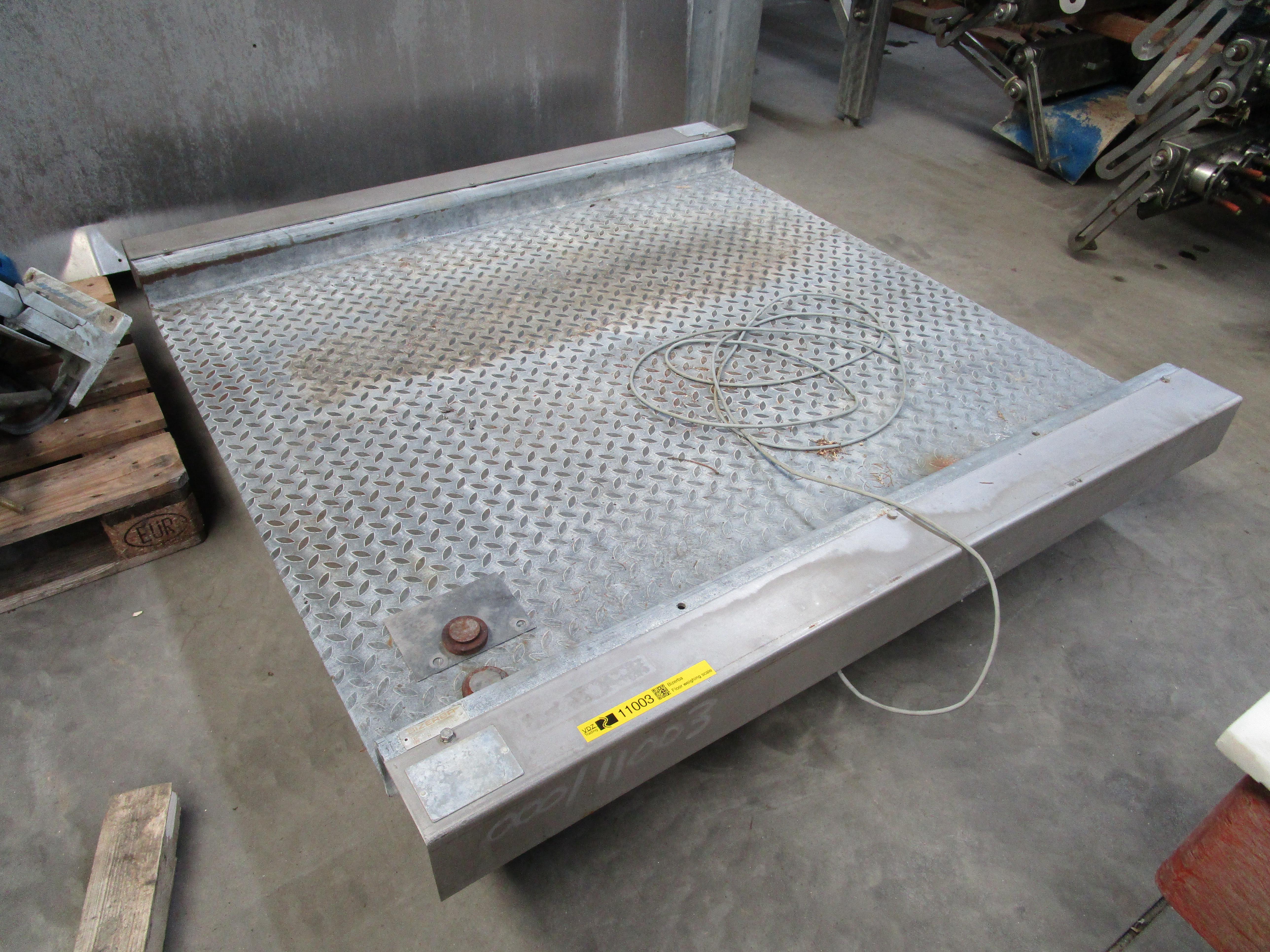 Used Floor weighing scale