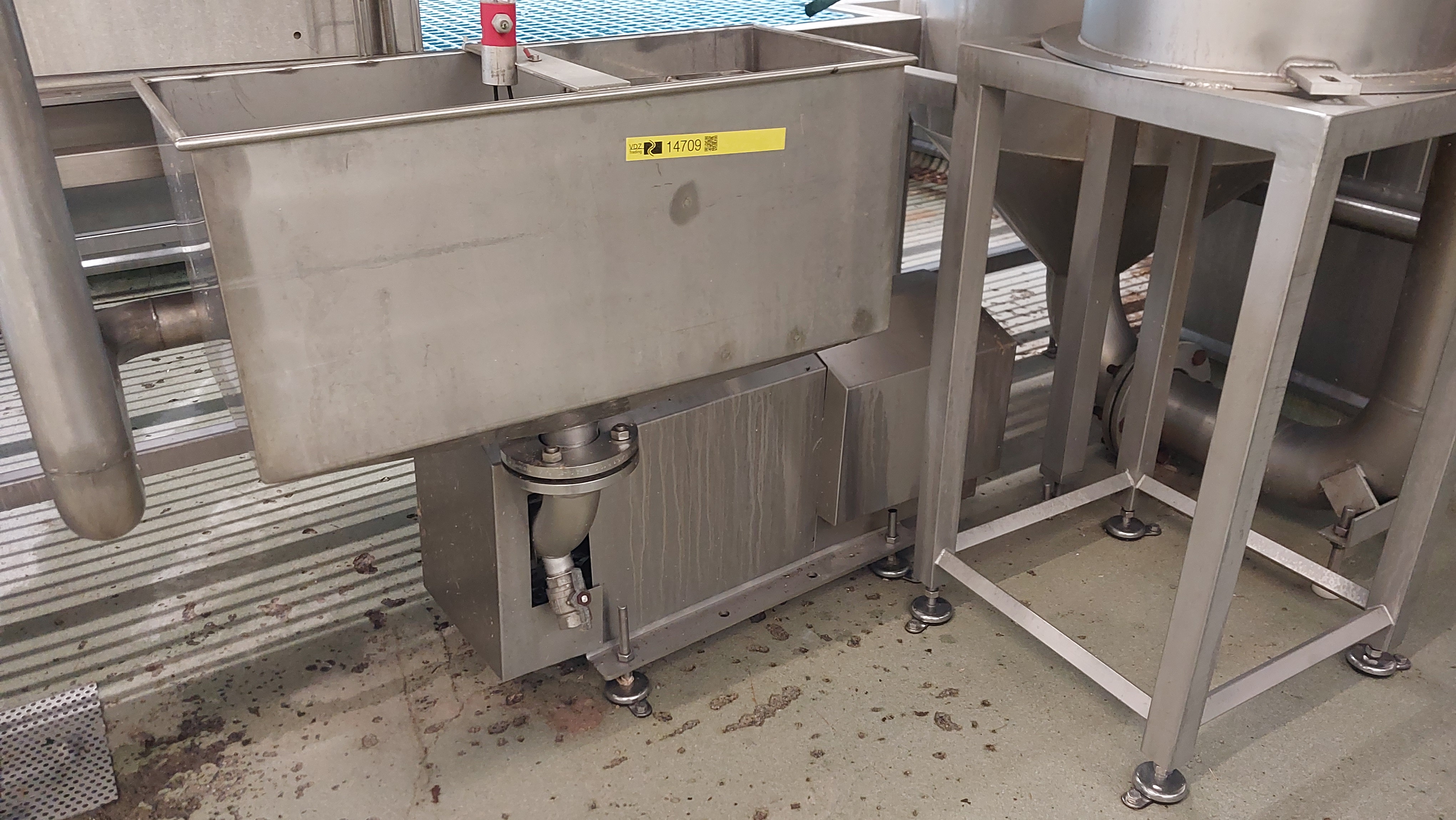 Used Intestine cutter