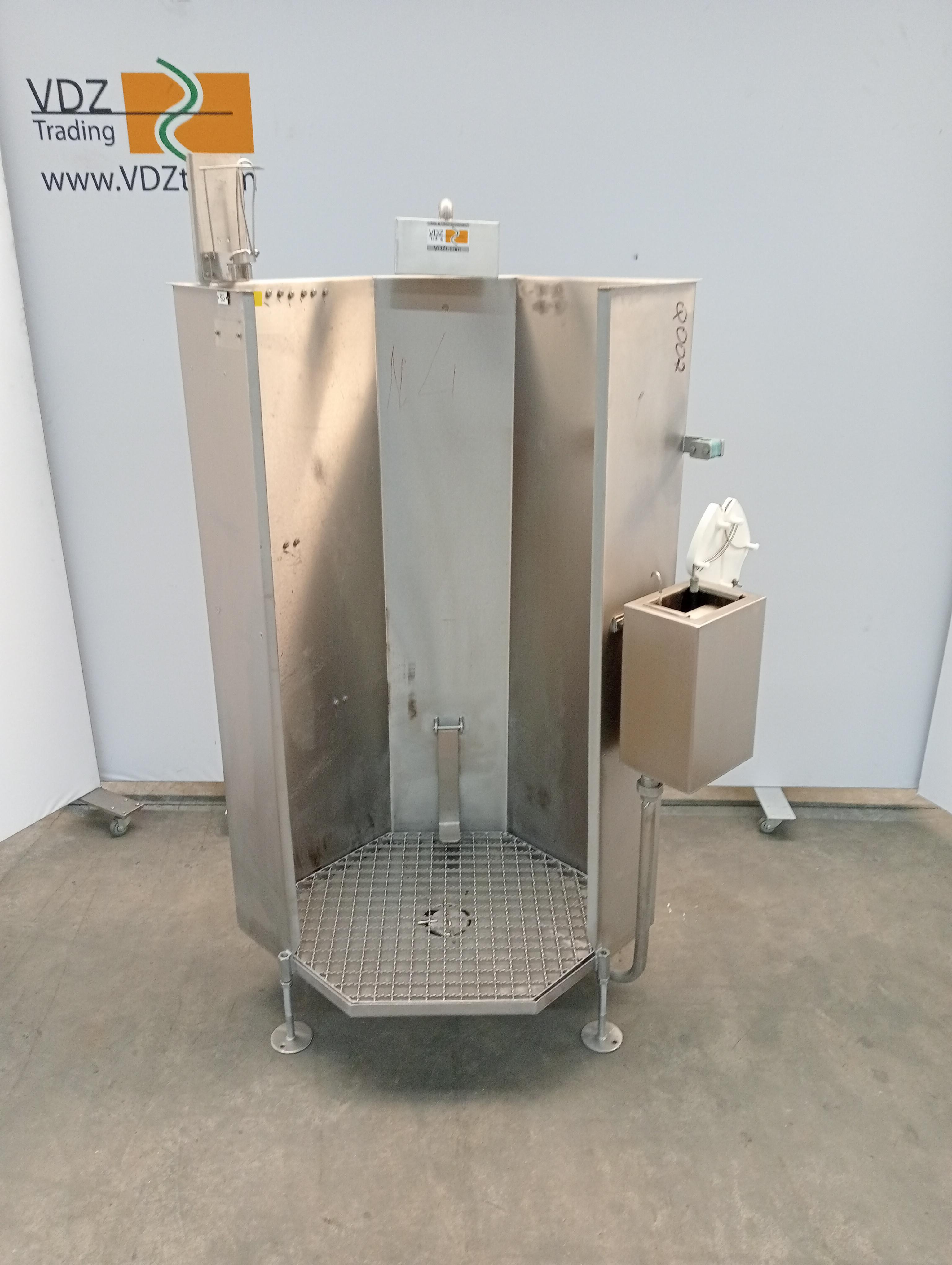 Used Apron washer