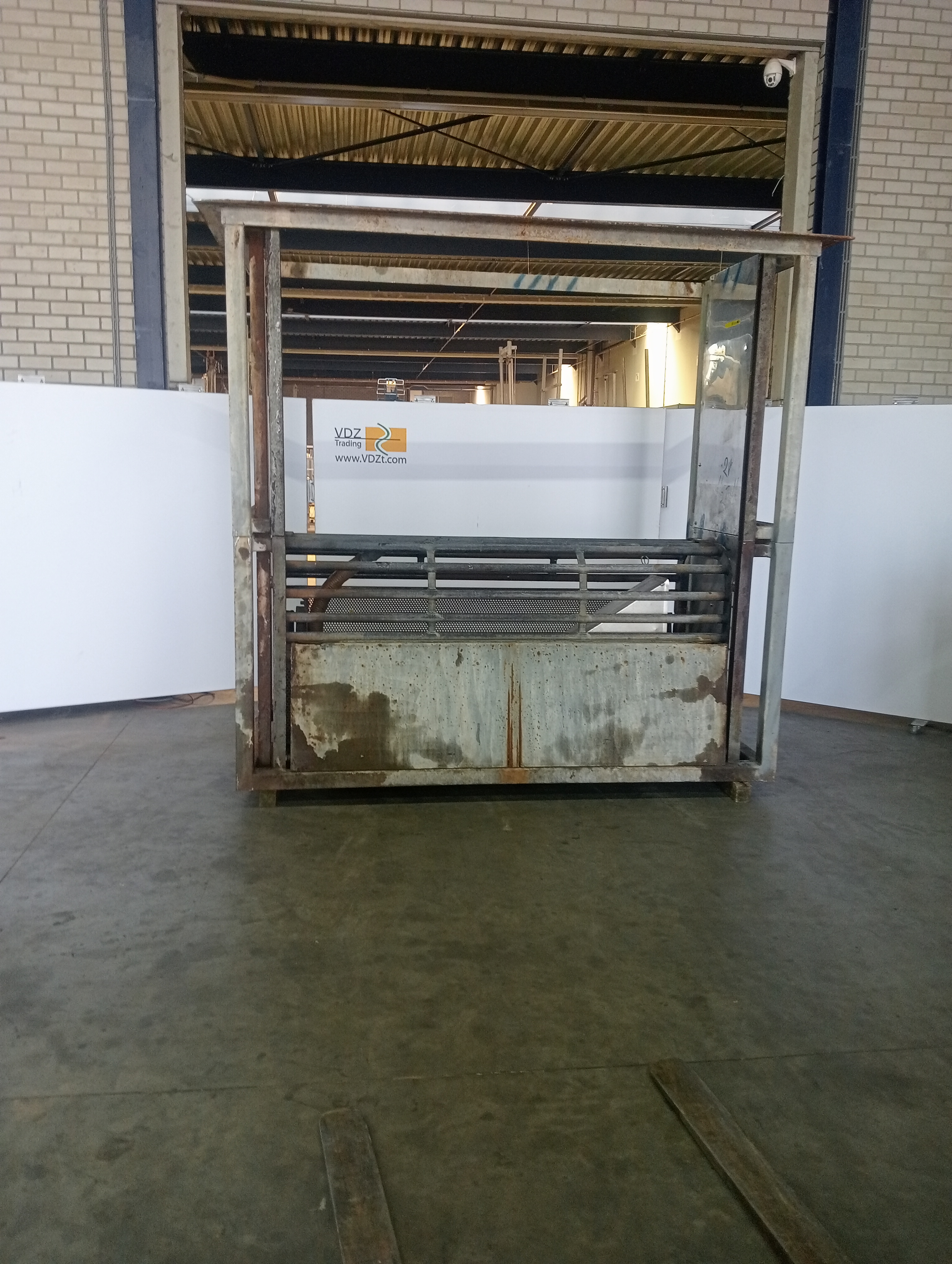 Used Butina CO2 stunner