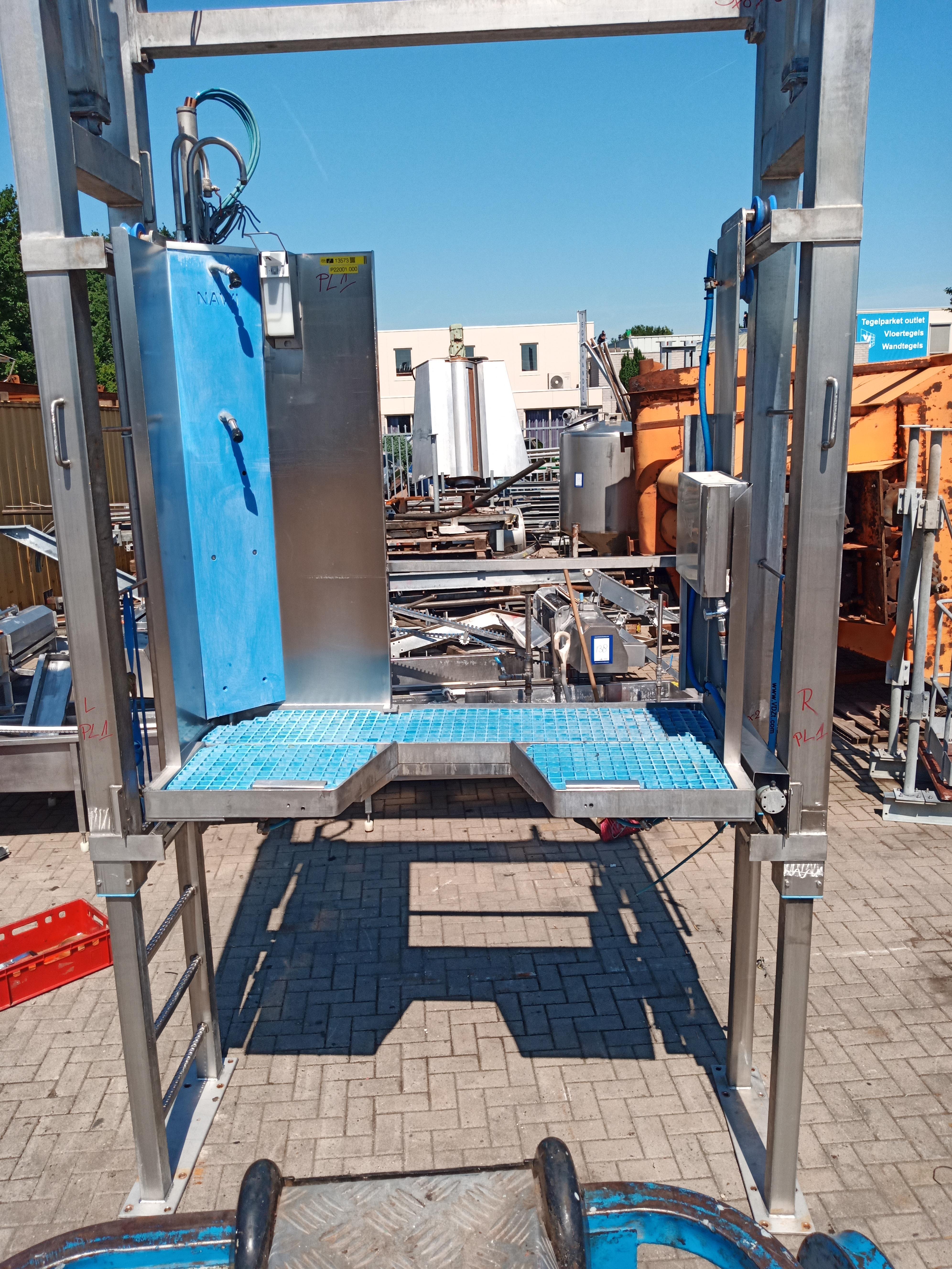 Used Paunch platform