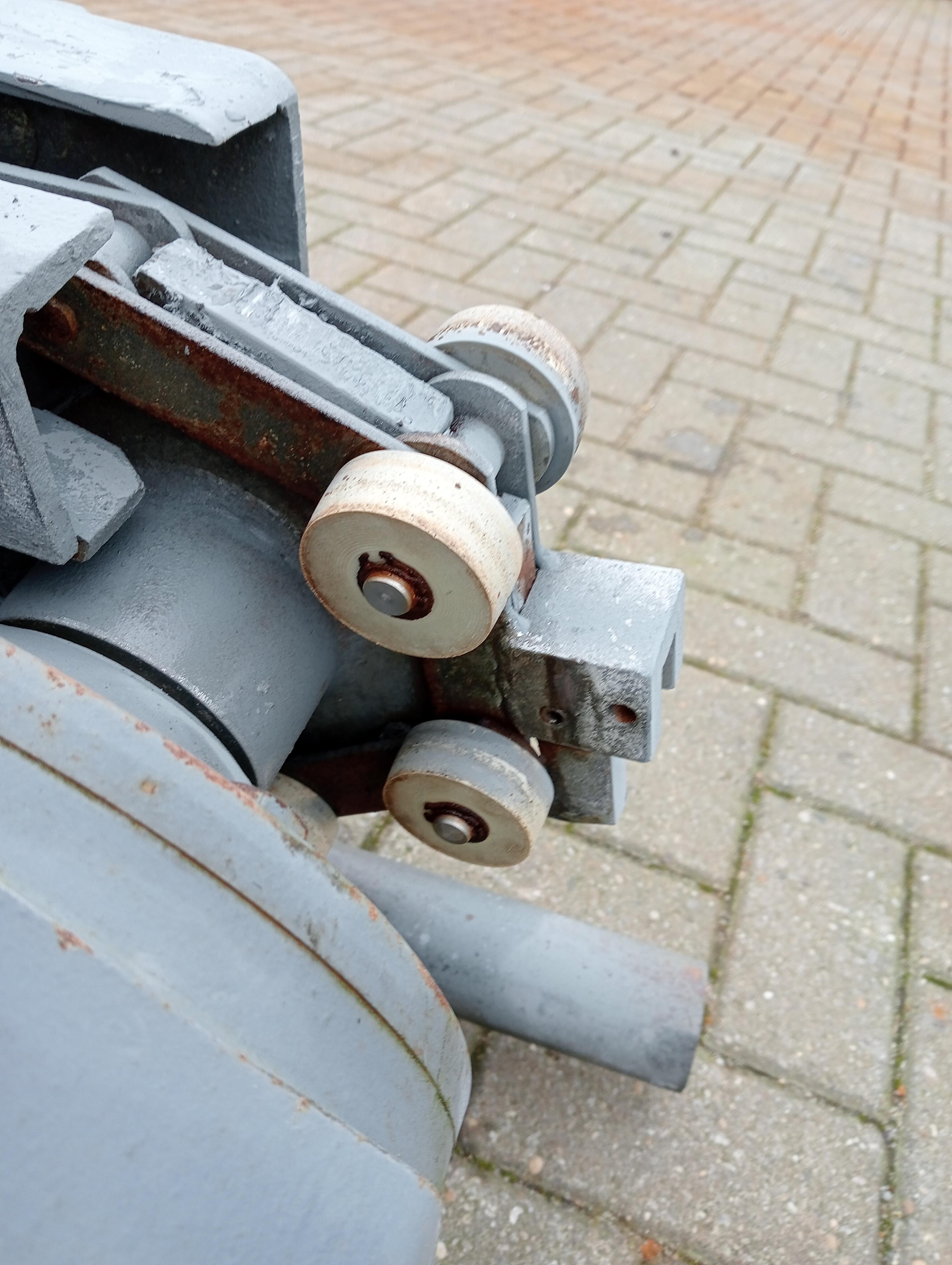 Used Conveyor vertical