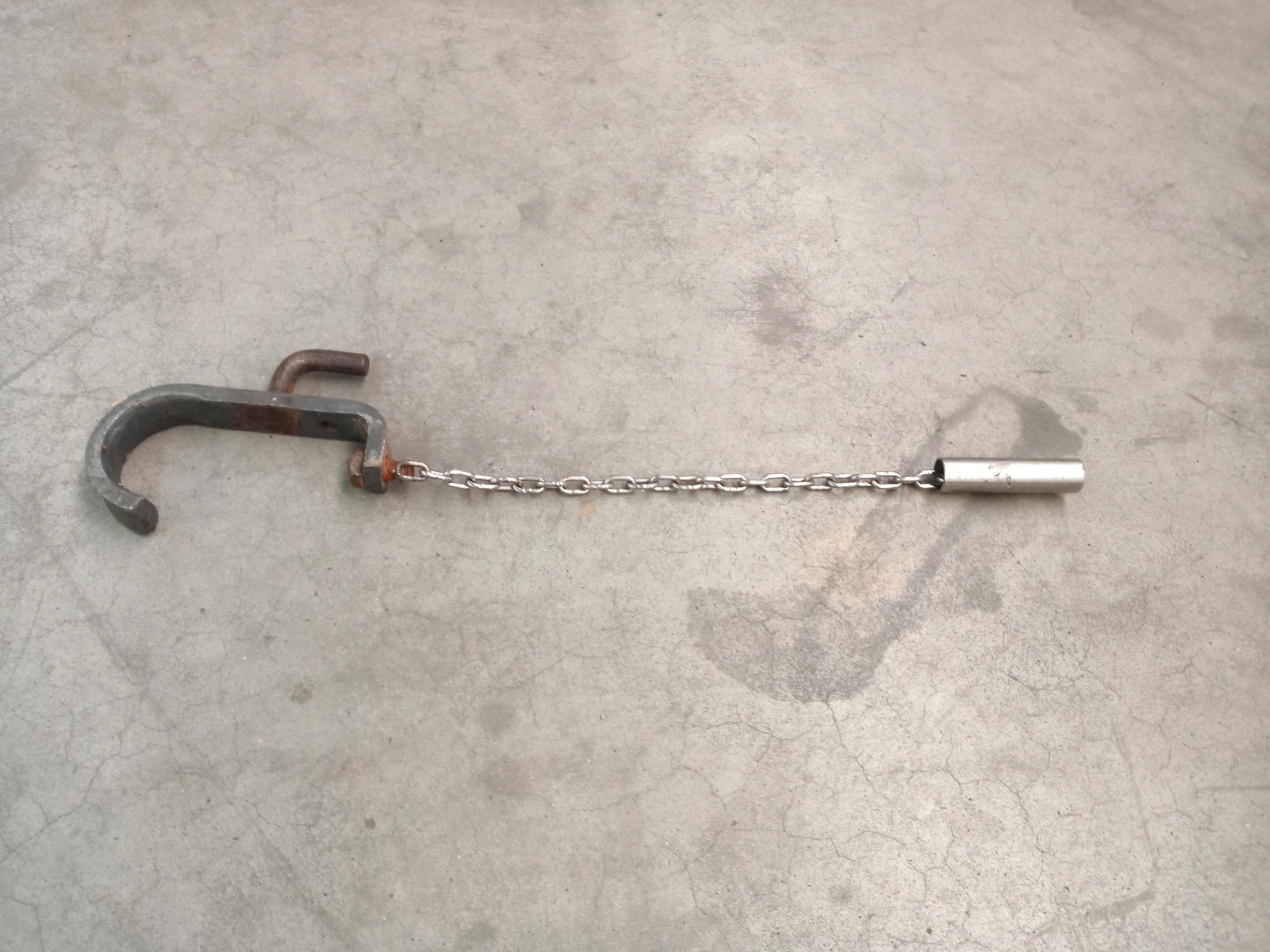 Used Bleeding hooks slide