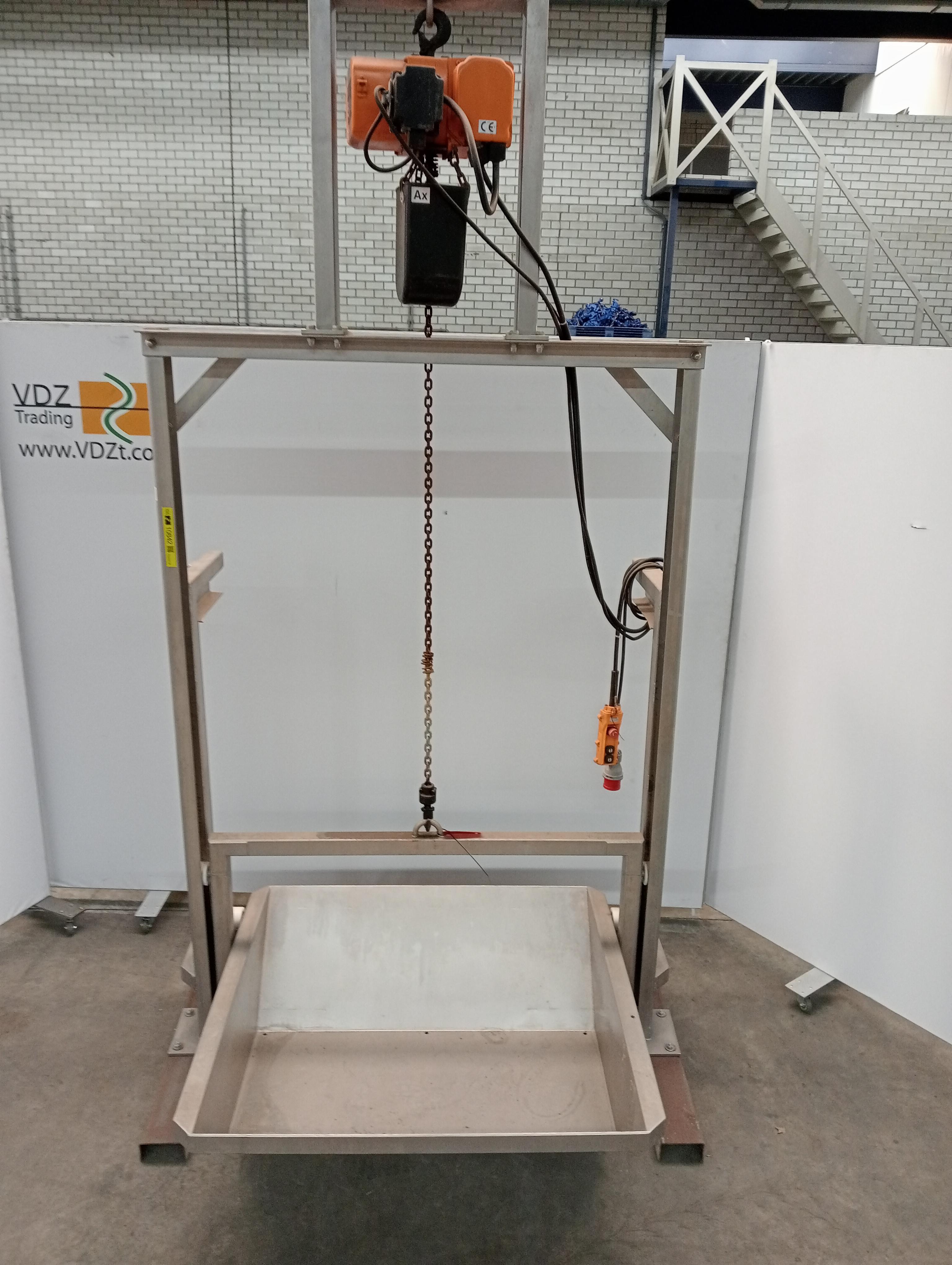 Used Paunch lift | hoist system