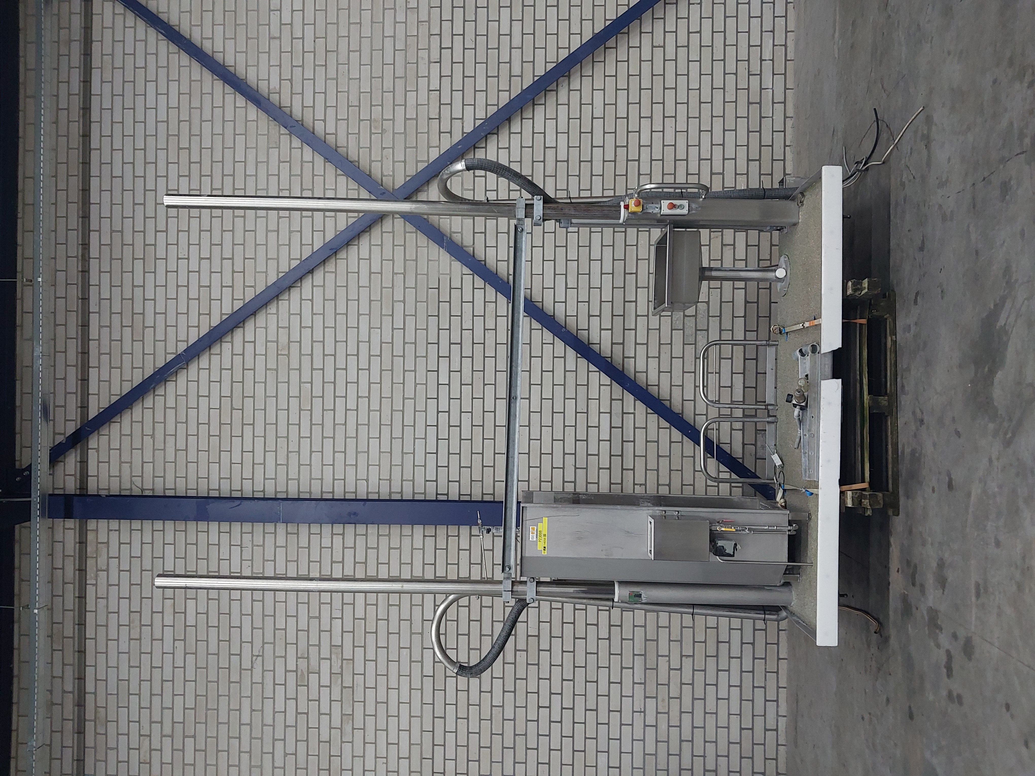 Used Moveable platform