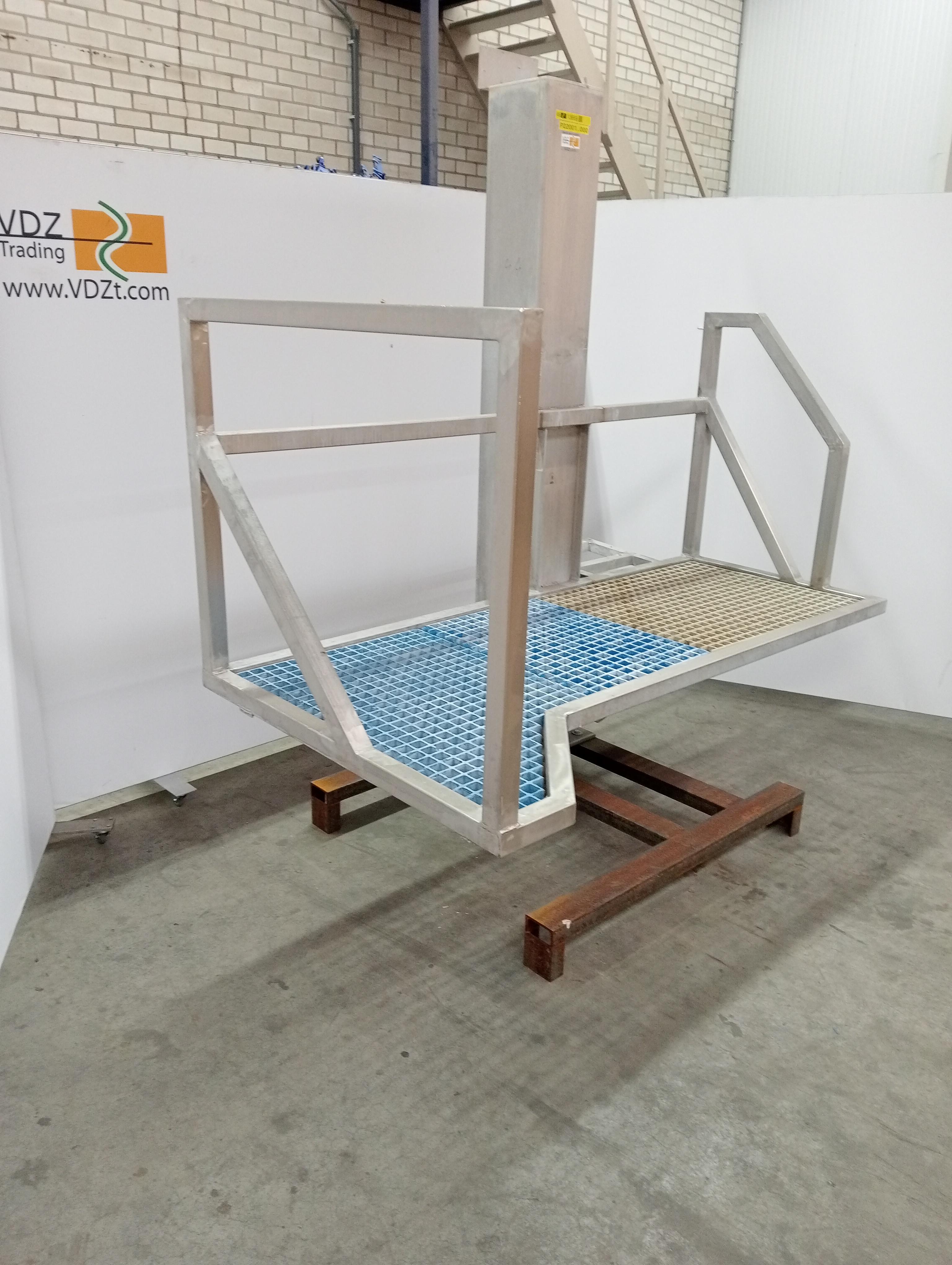 Used Movable platform