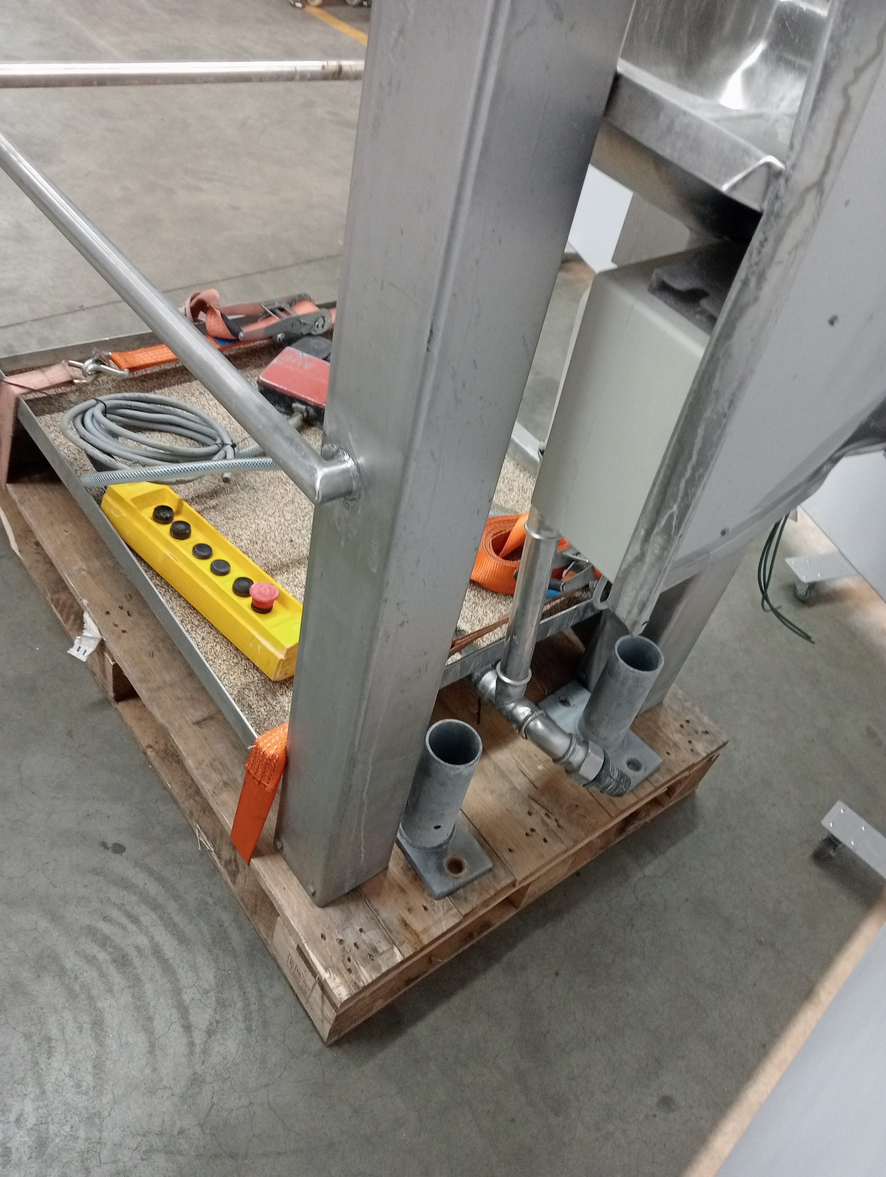 Used Platforms dehider