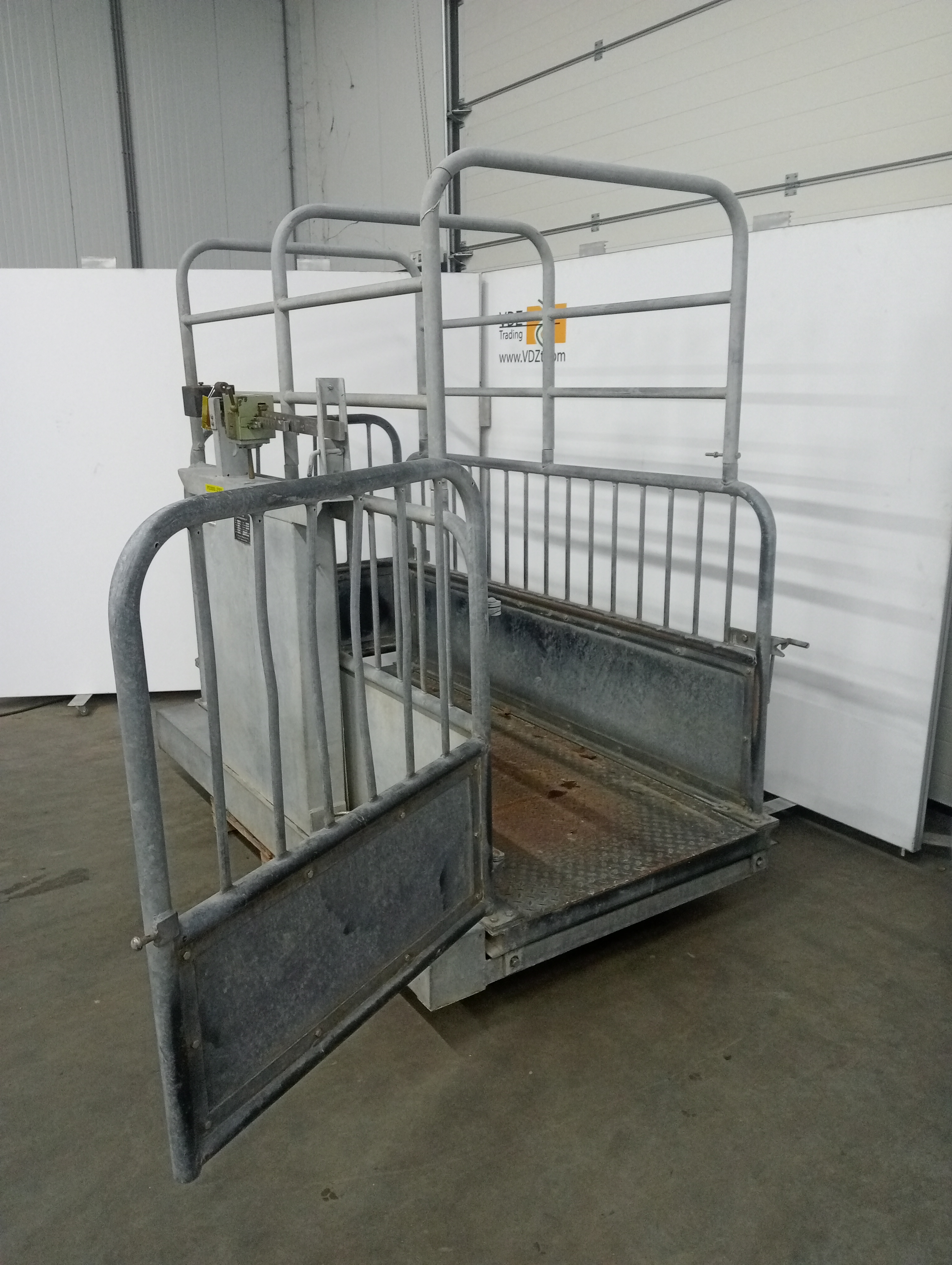 Used Weighing scale for live animals