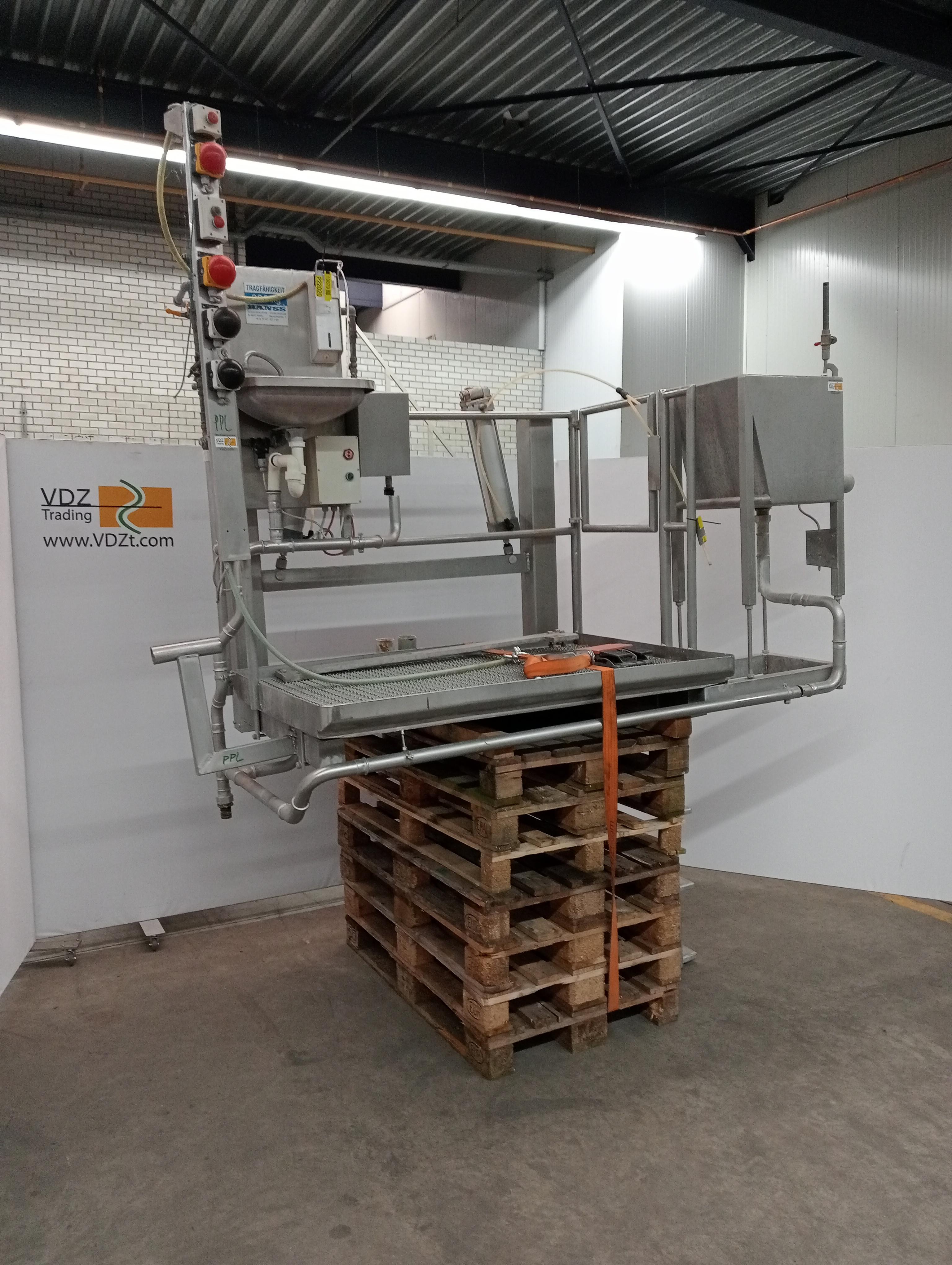 Used Paunch platform incl paunch lift