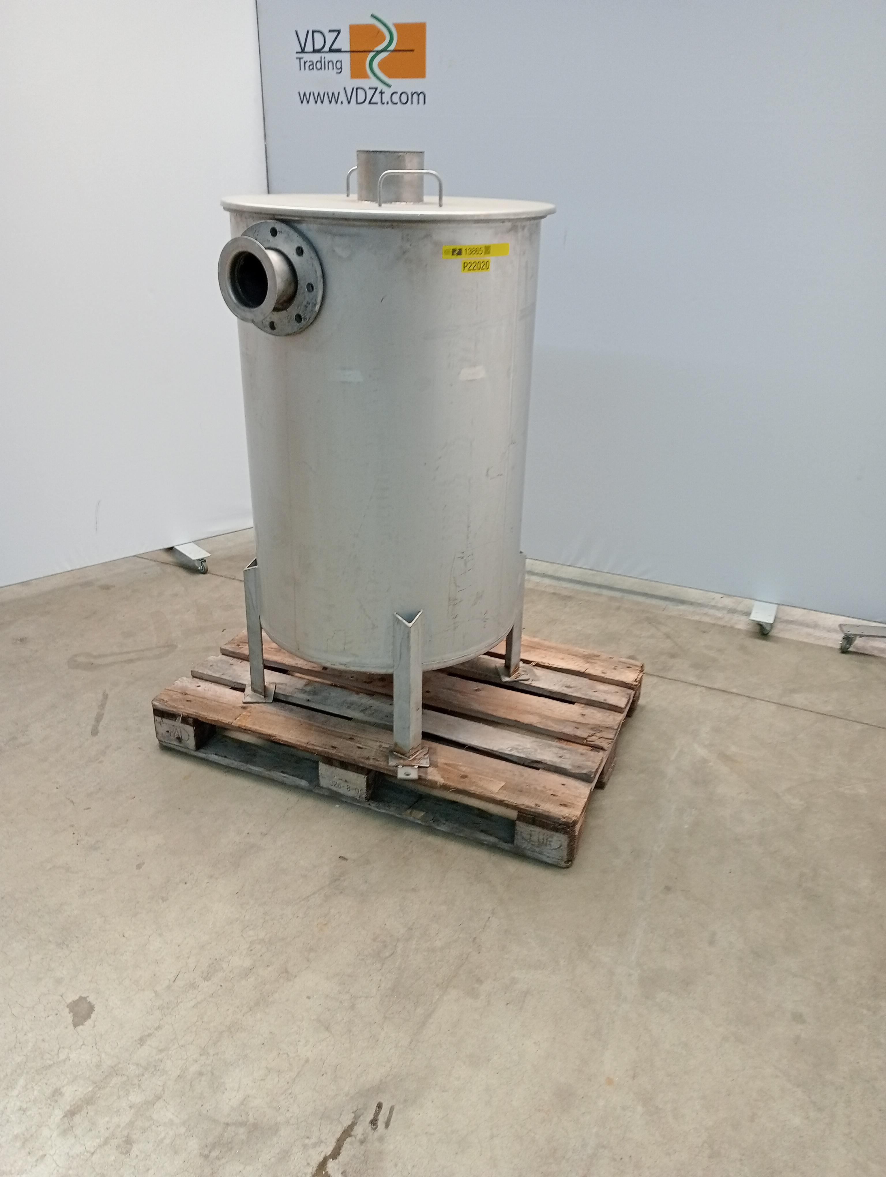 Used Air filter tank