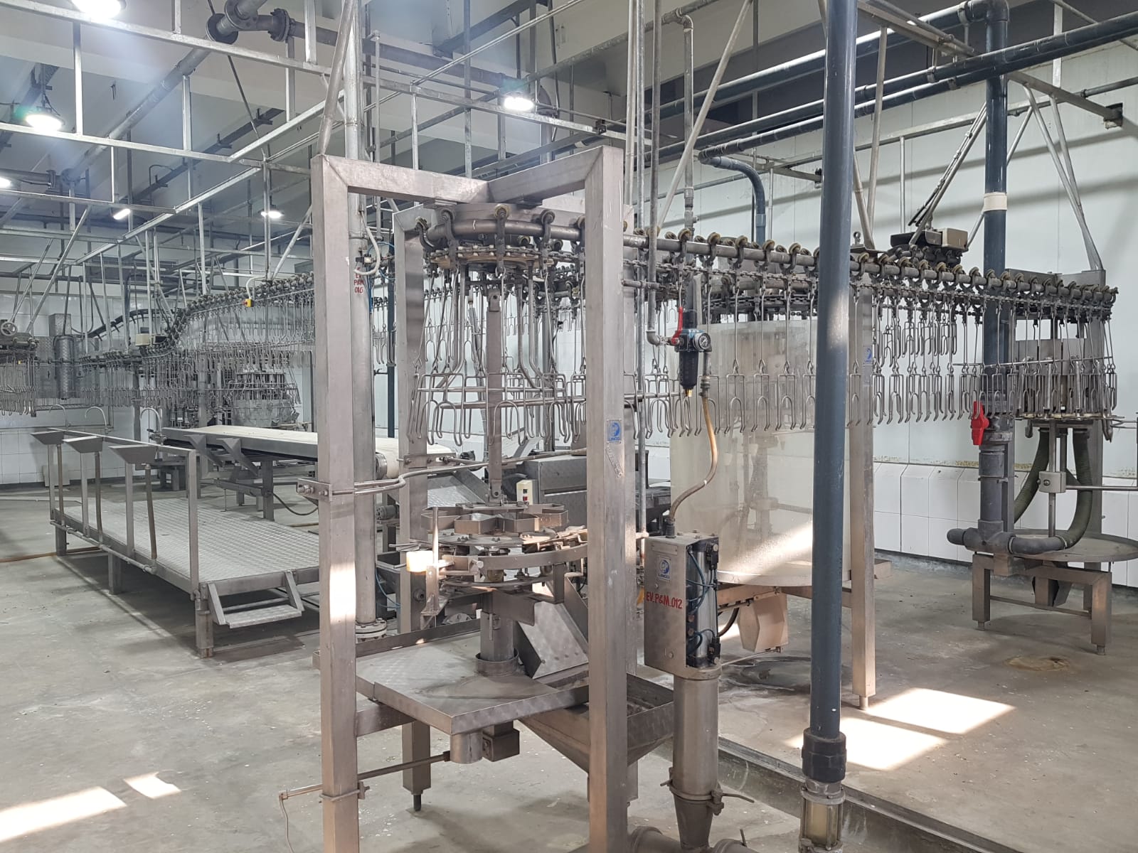 Used Poultry 2000 bph - Slaughterline