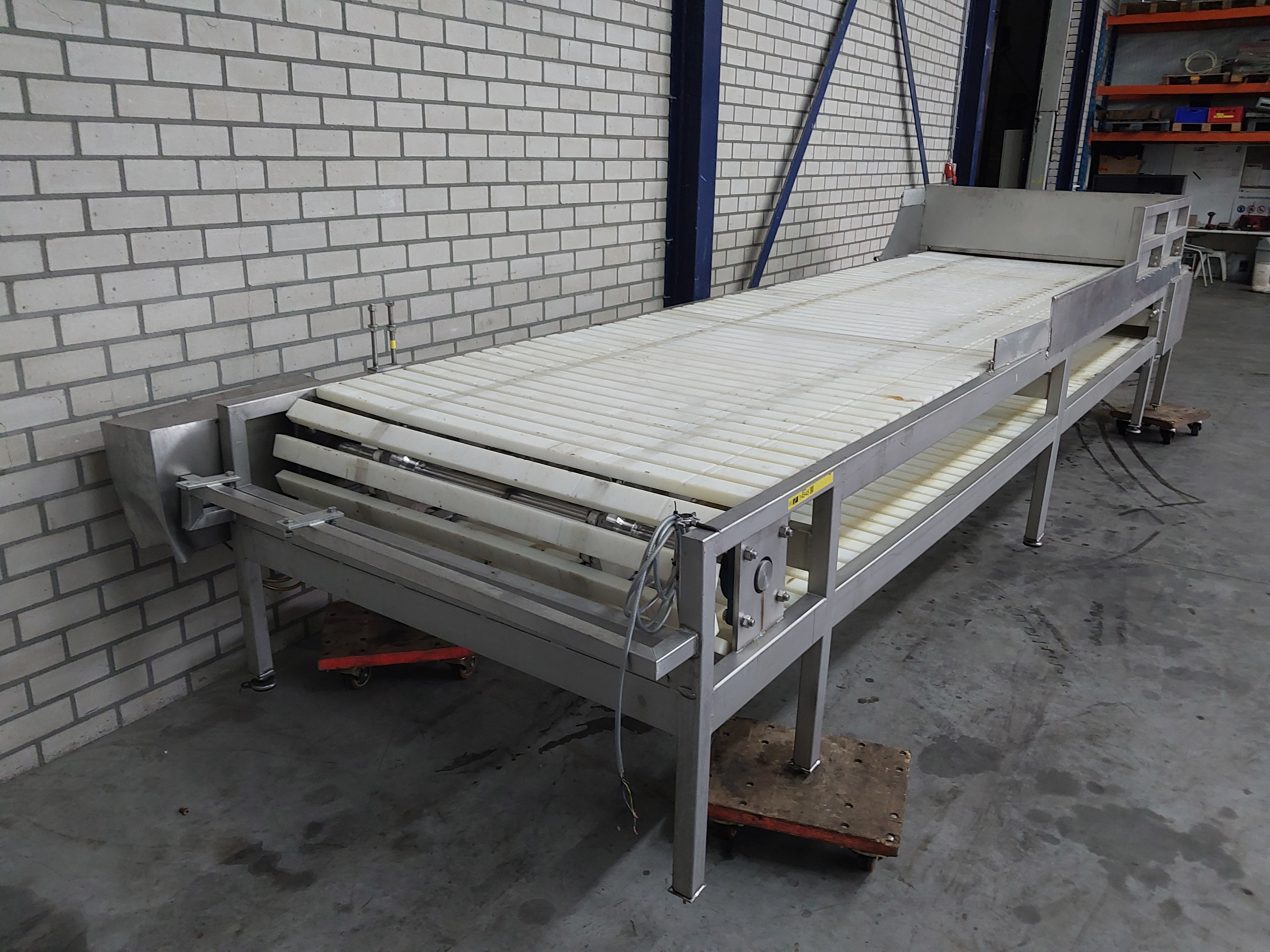 Used Gambrelling - Rehanging table