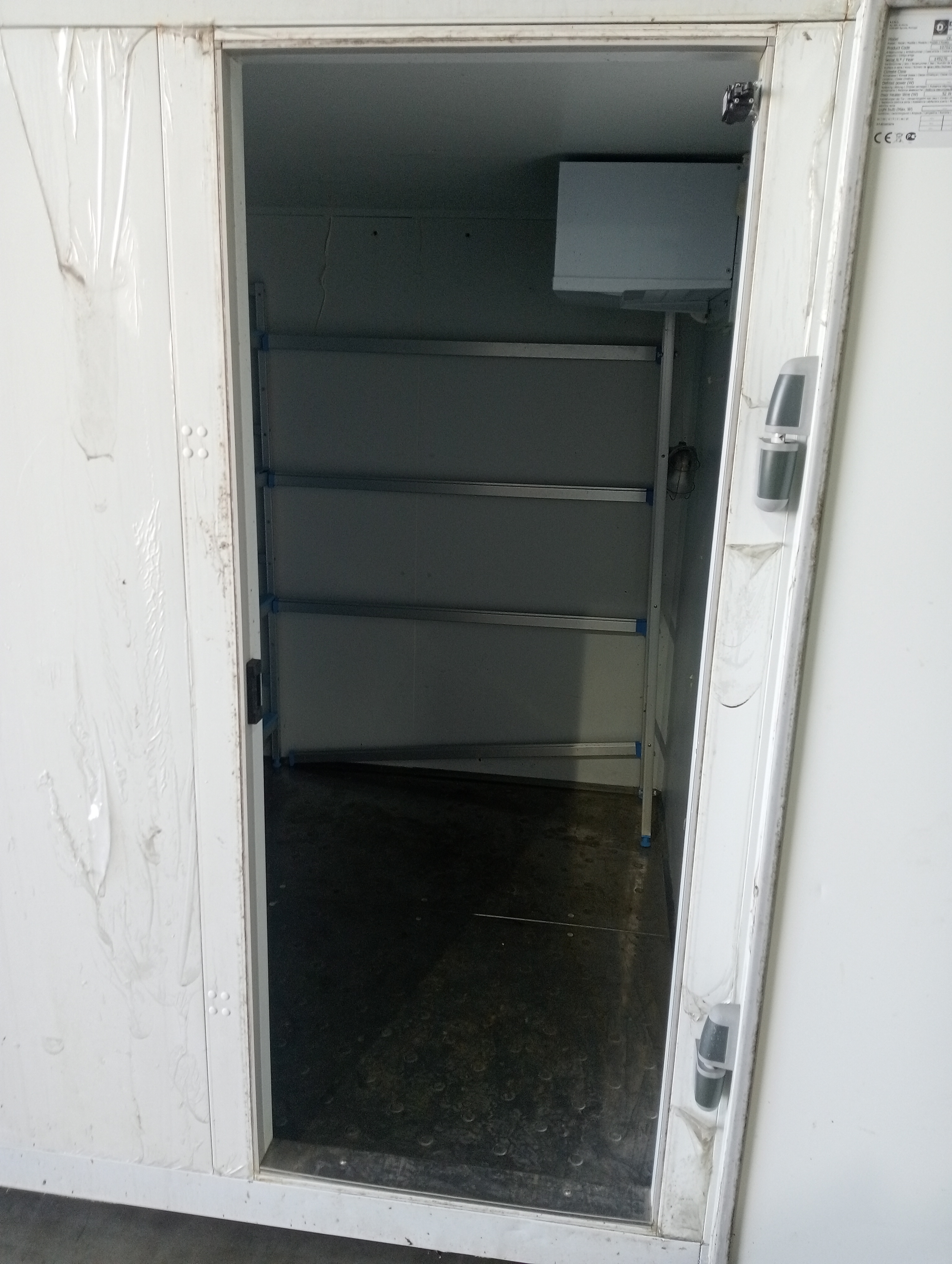 Used Freezer container