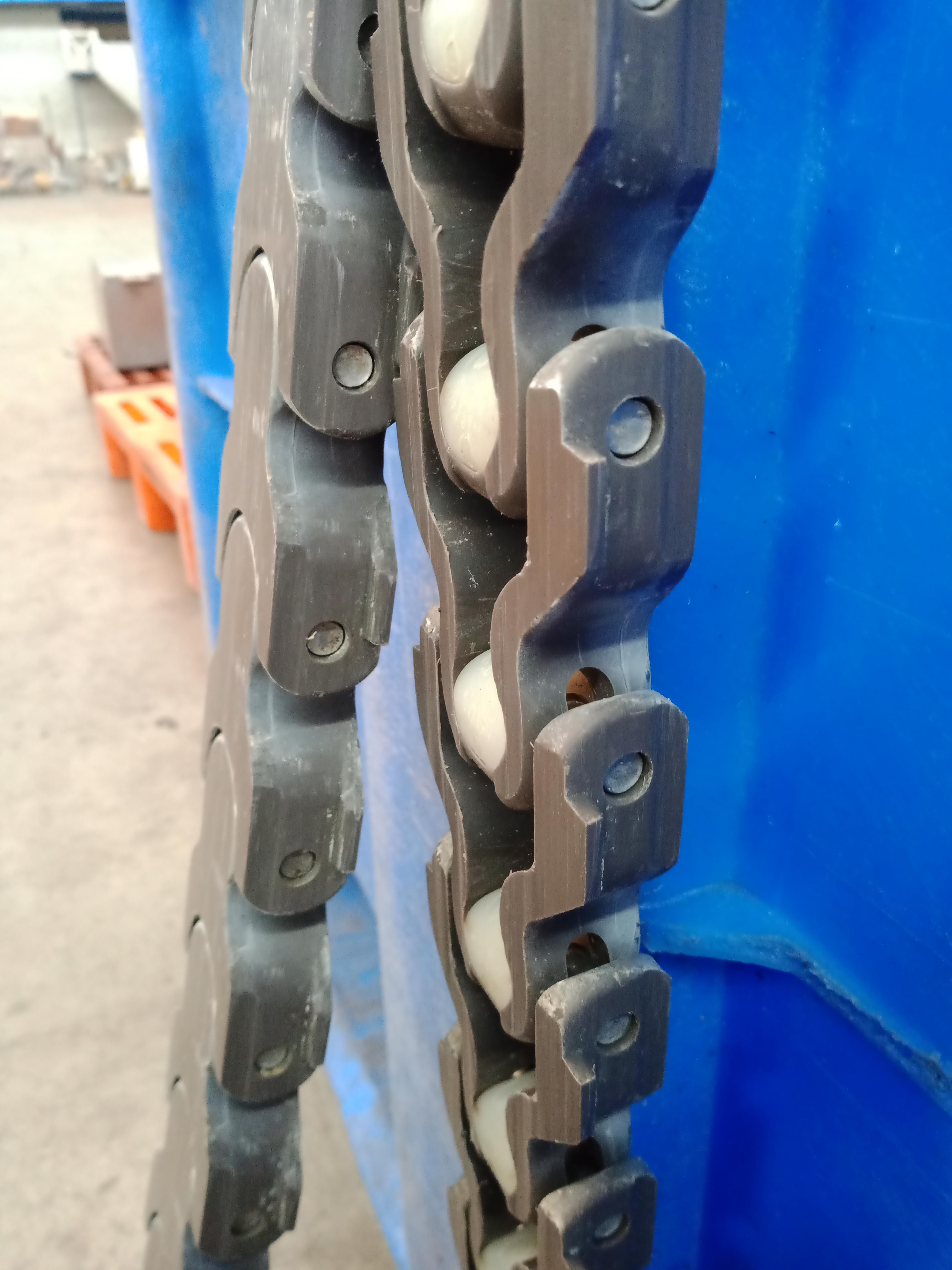 Used Chain plastic