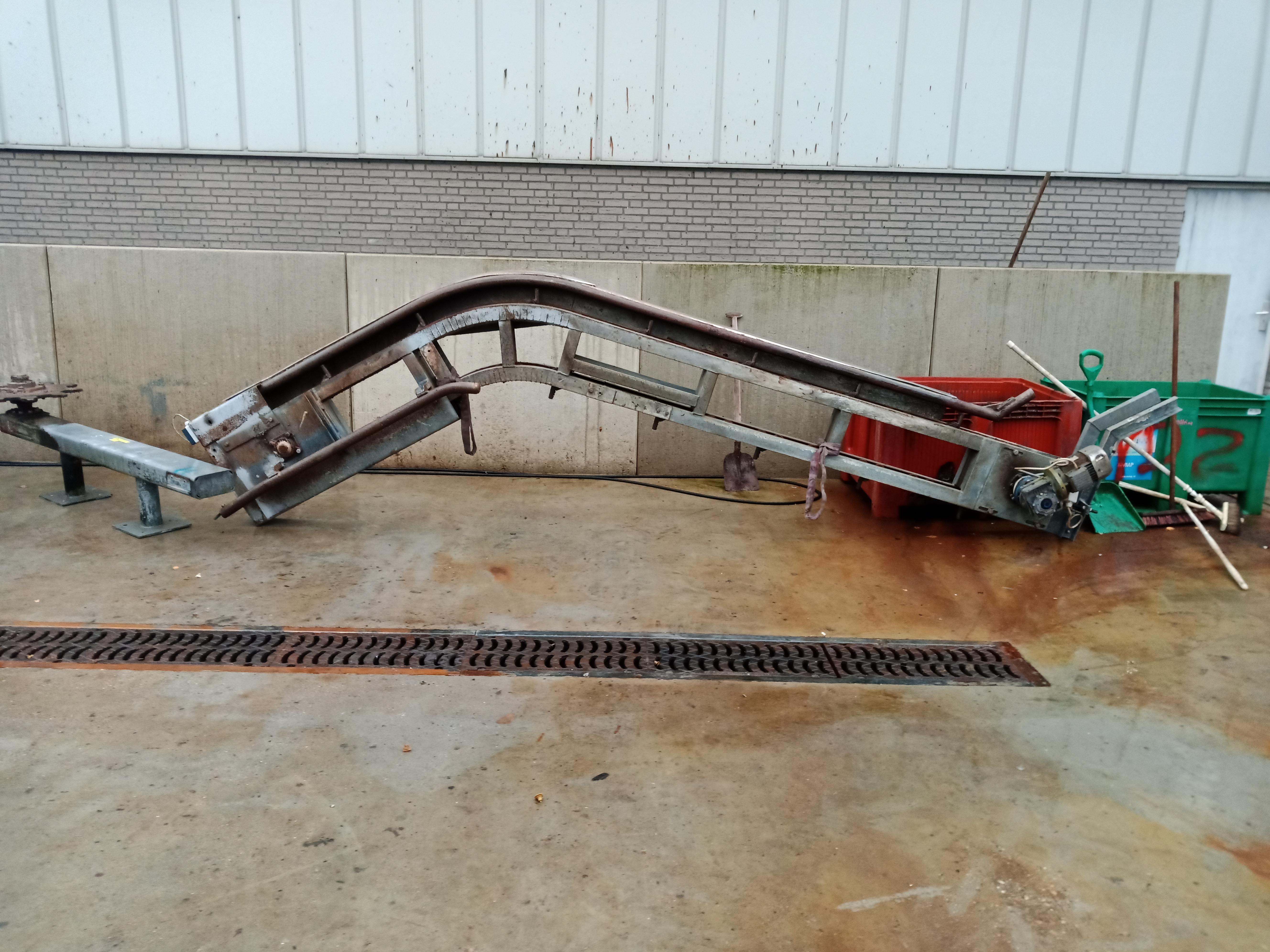 Used Conveyor lift