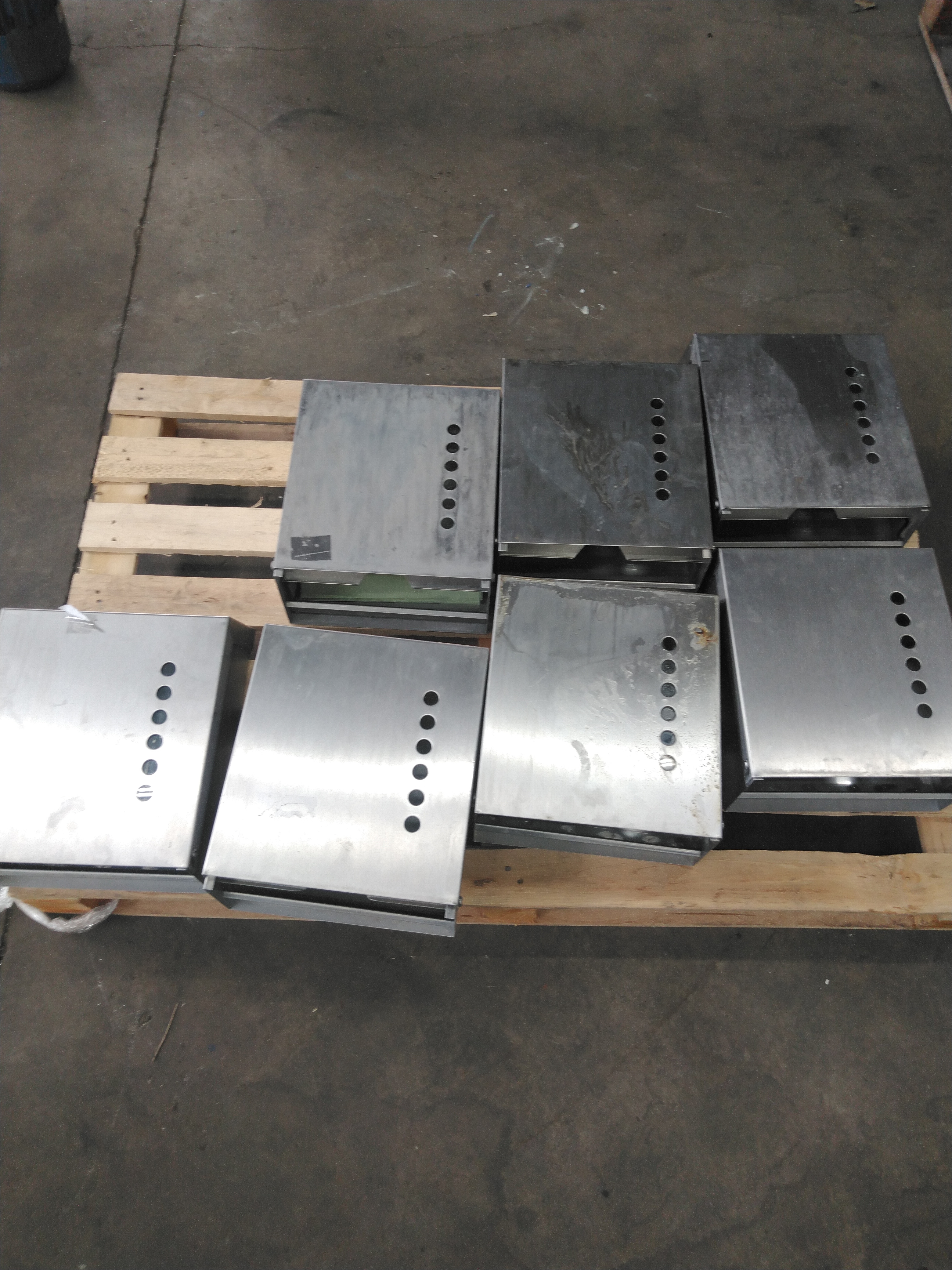 Used Paper towel dispenser