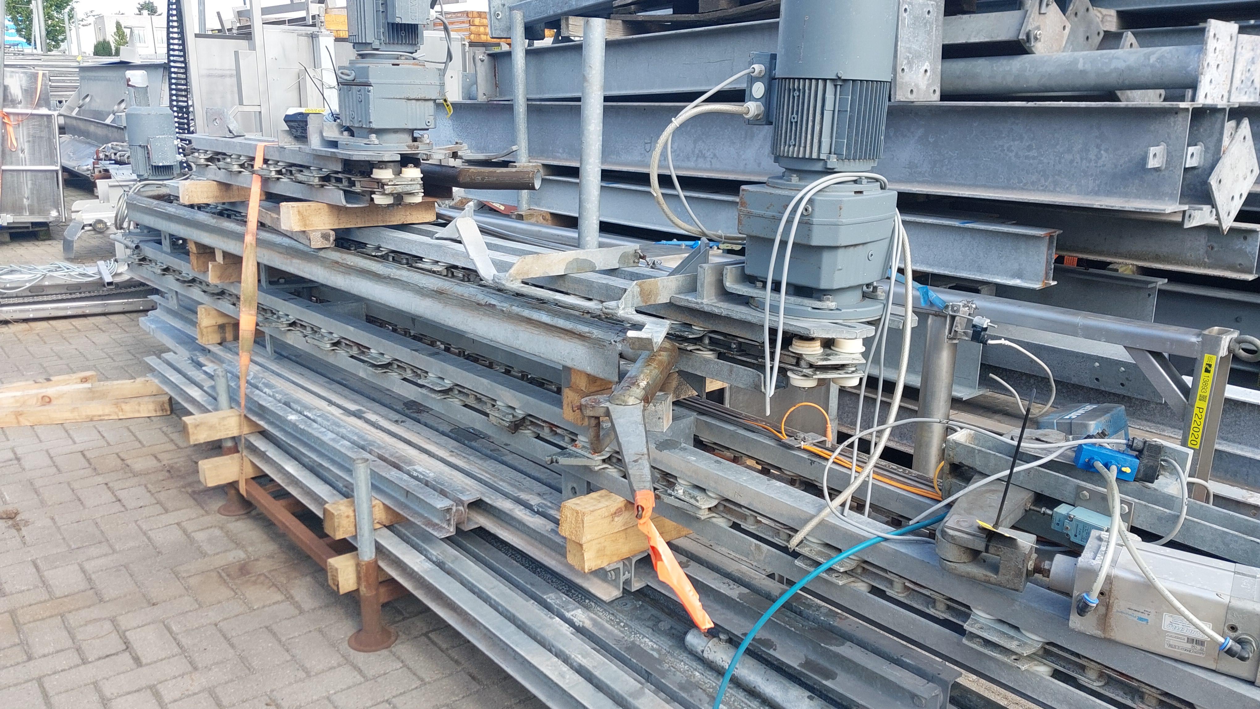 Used Conveyor lift