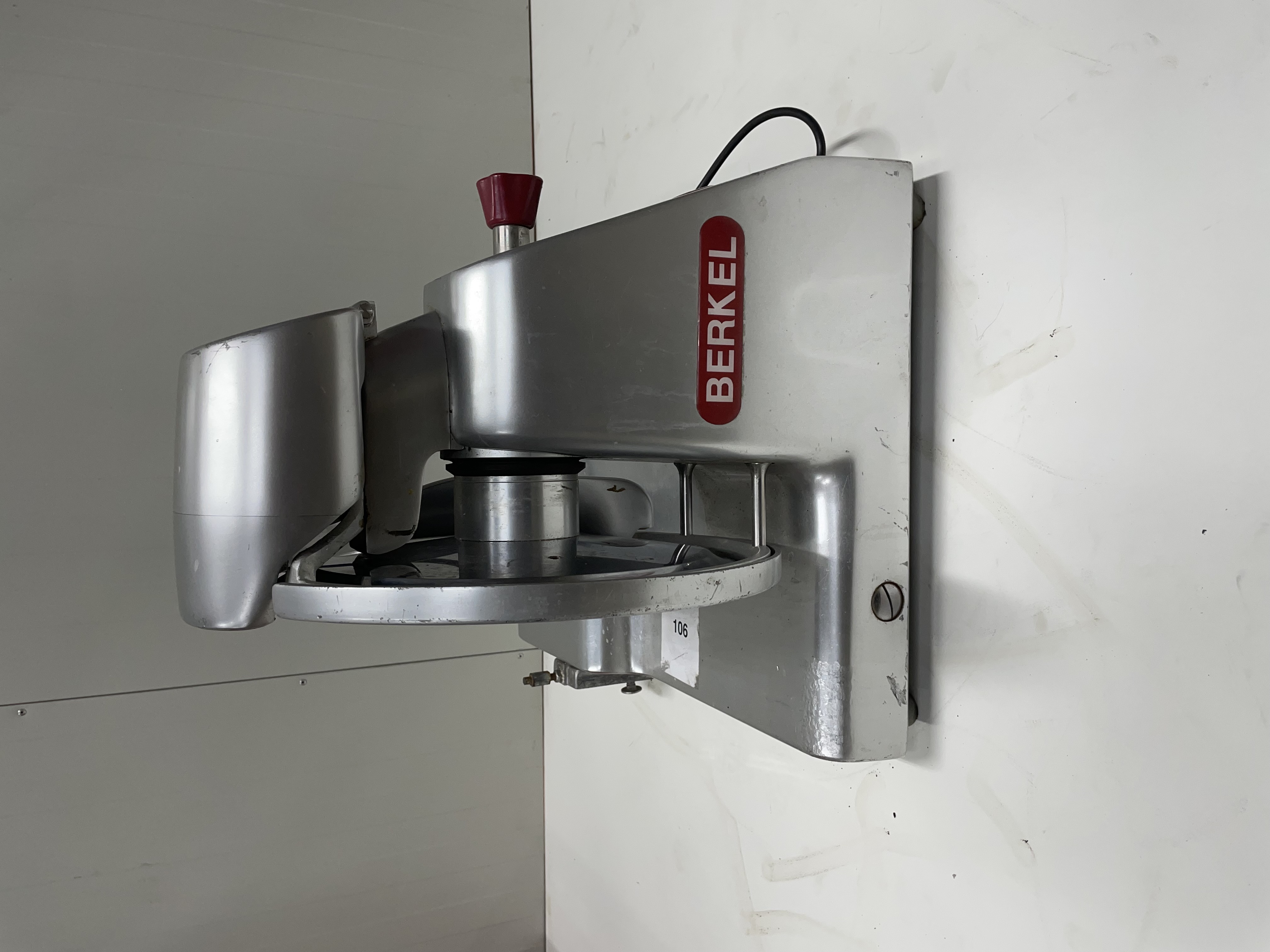 Used Cutting machine - Meat Slicer