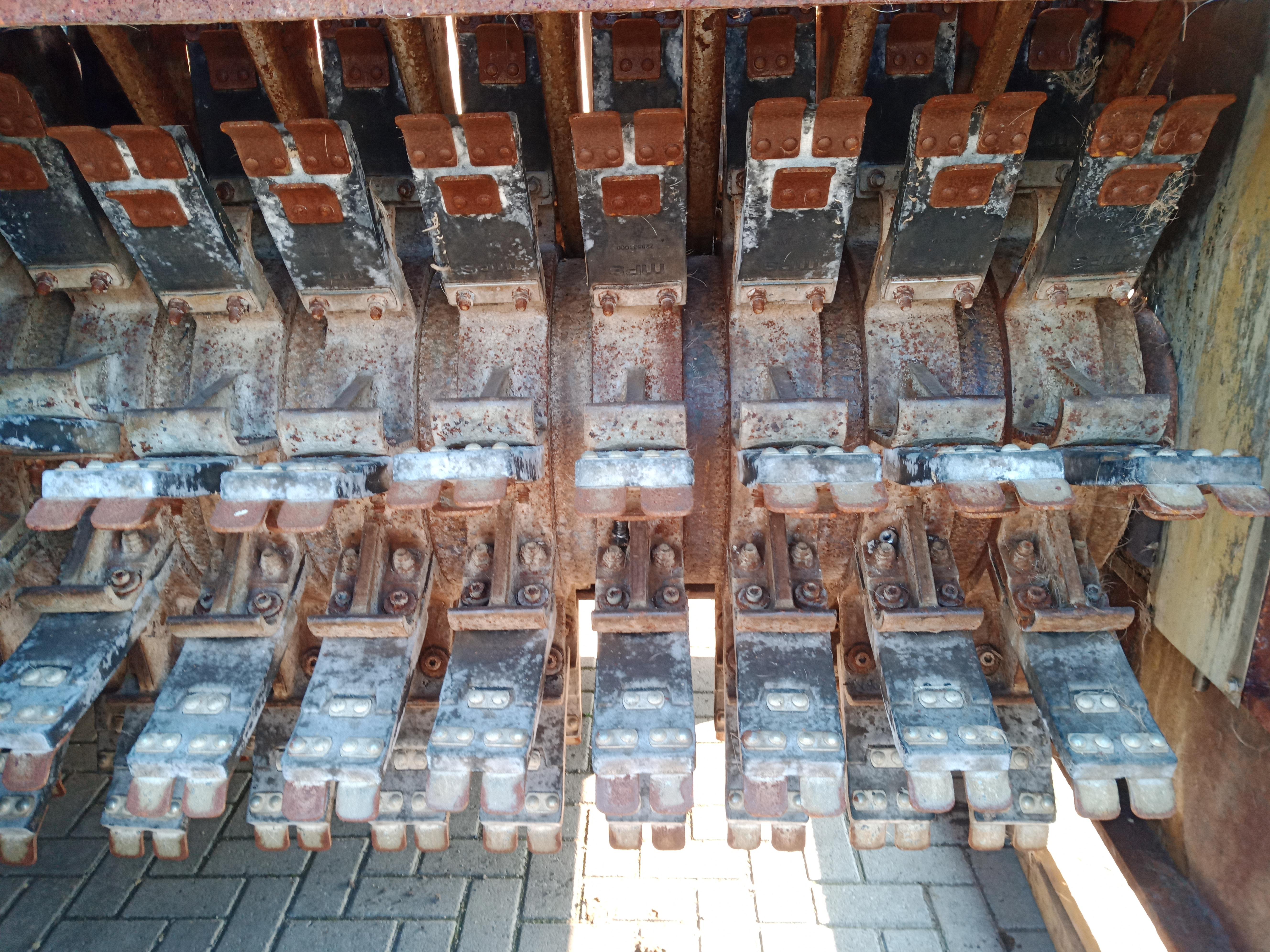 Used U-bar Tarzan dehairing machine