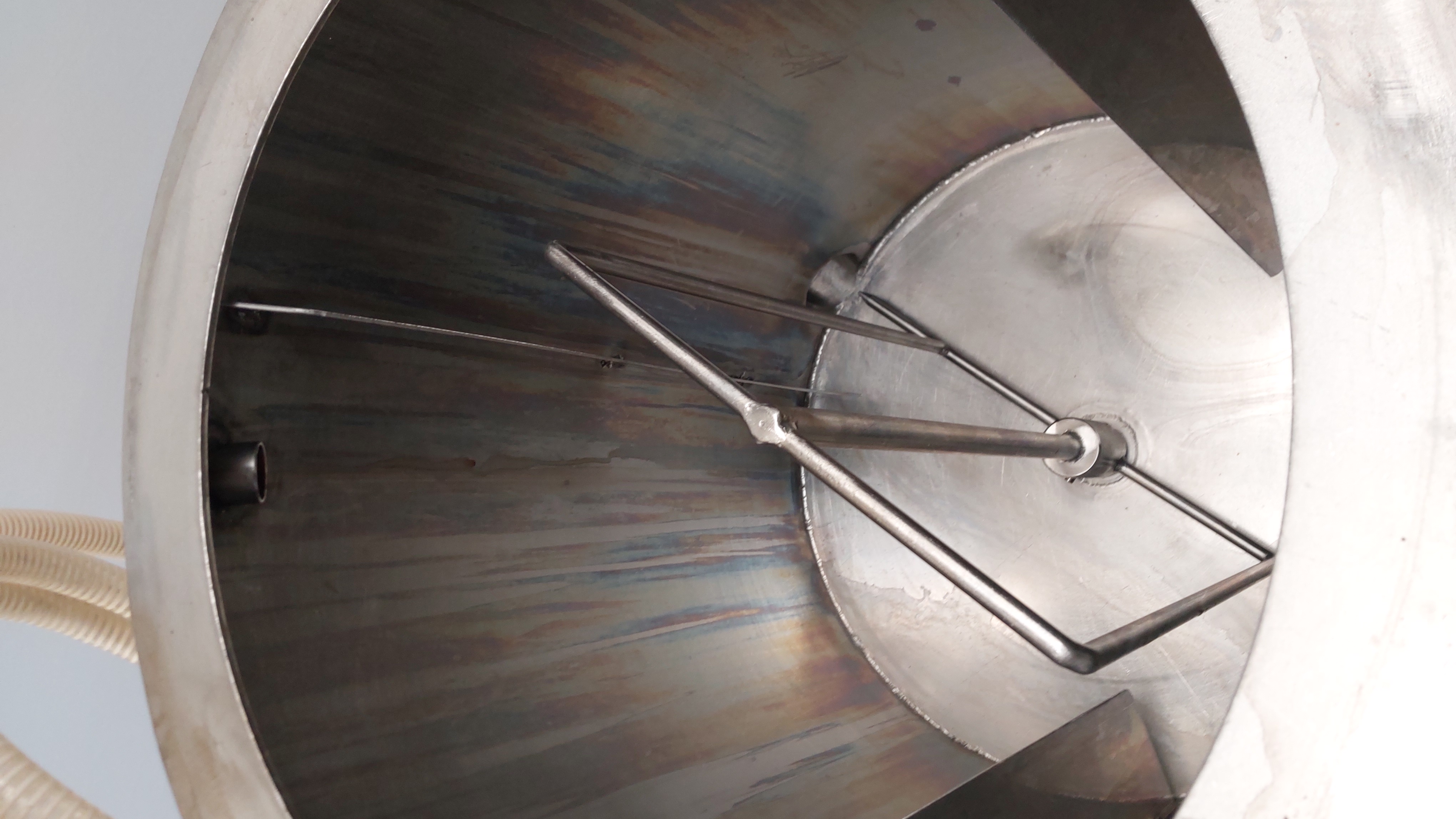 Used Blood mixing tank