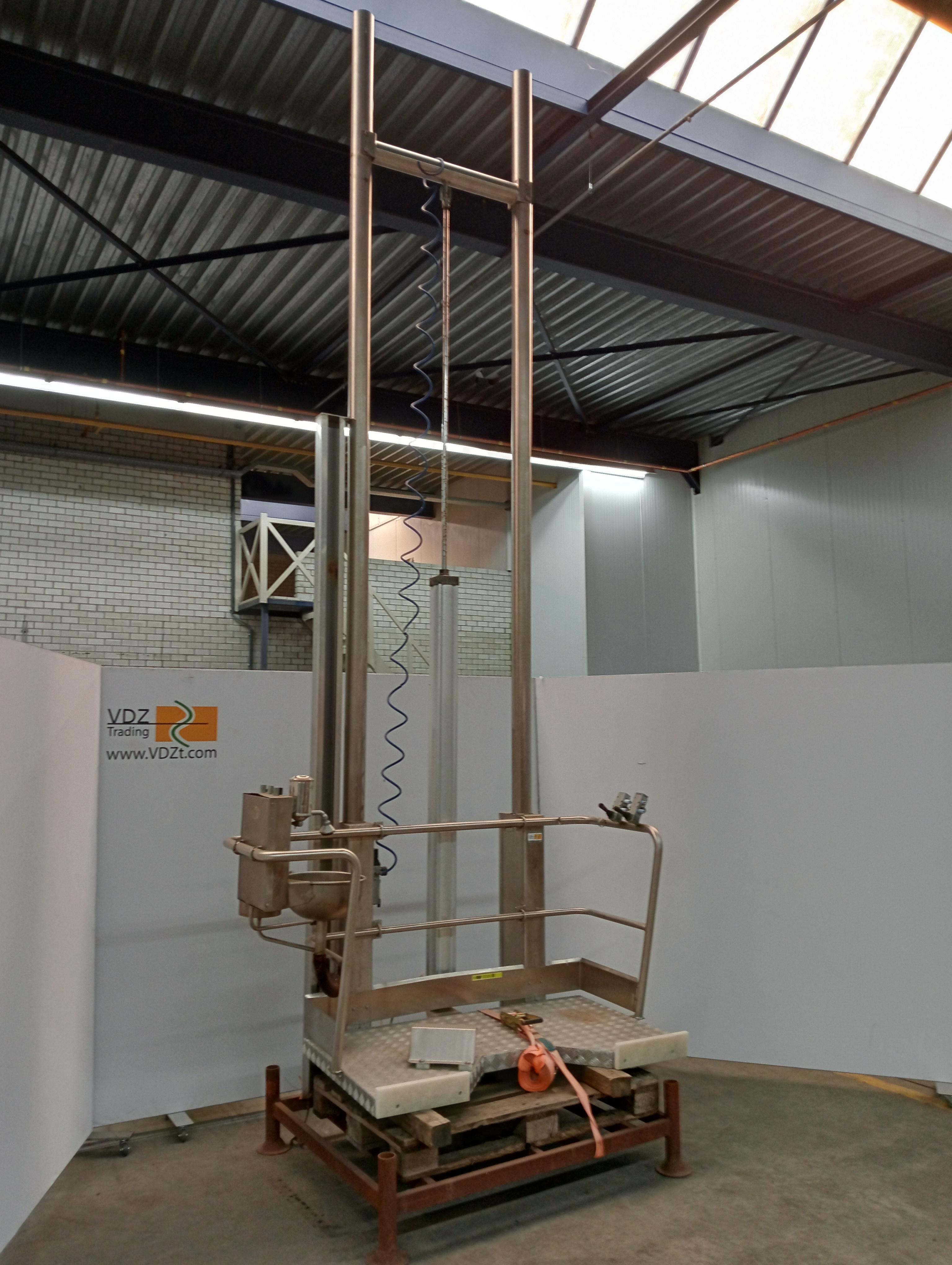 Used Movable platform