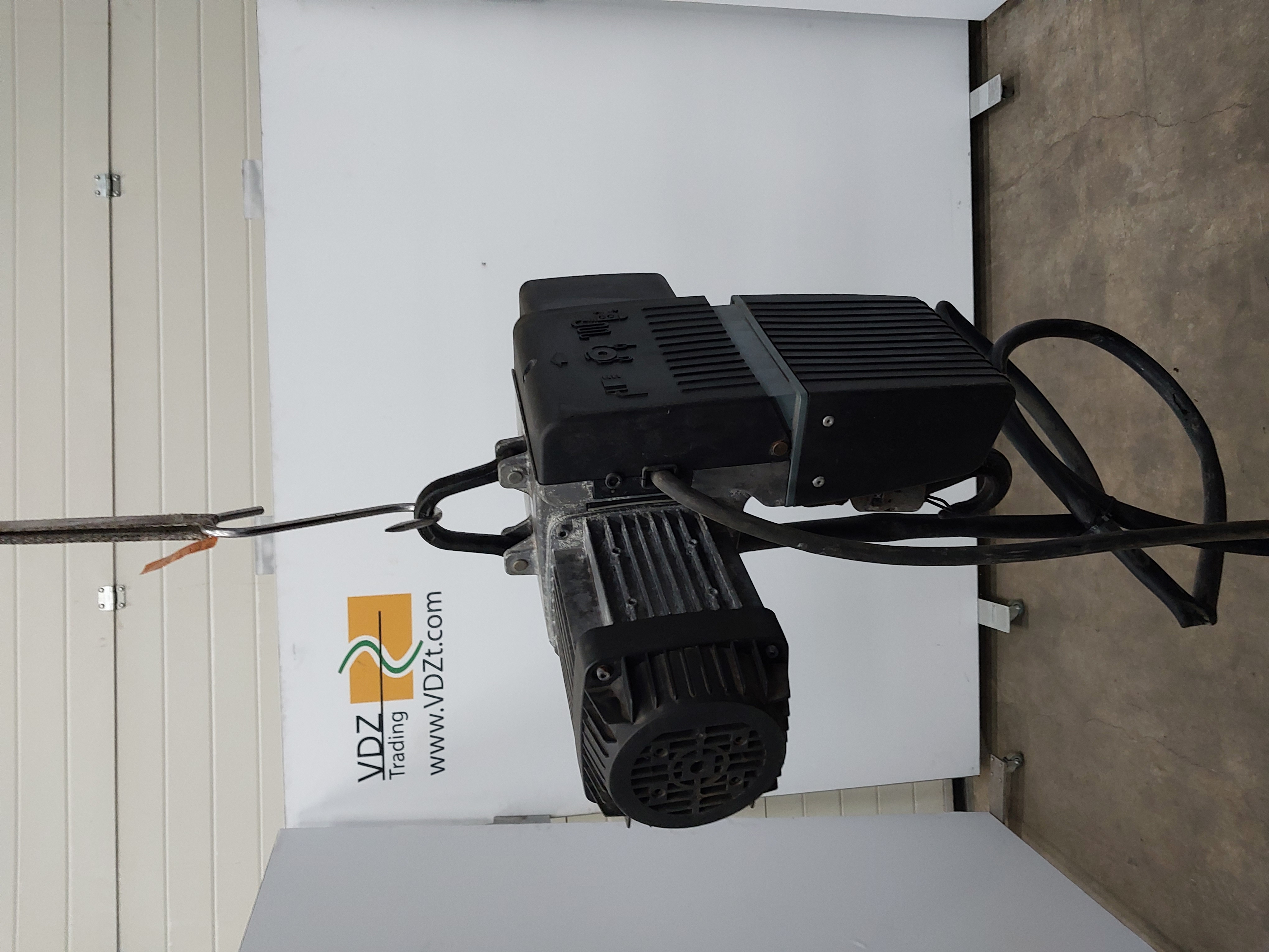 Used Electric chain hoist | 500 kg