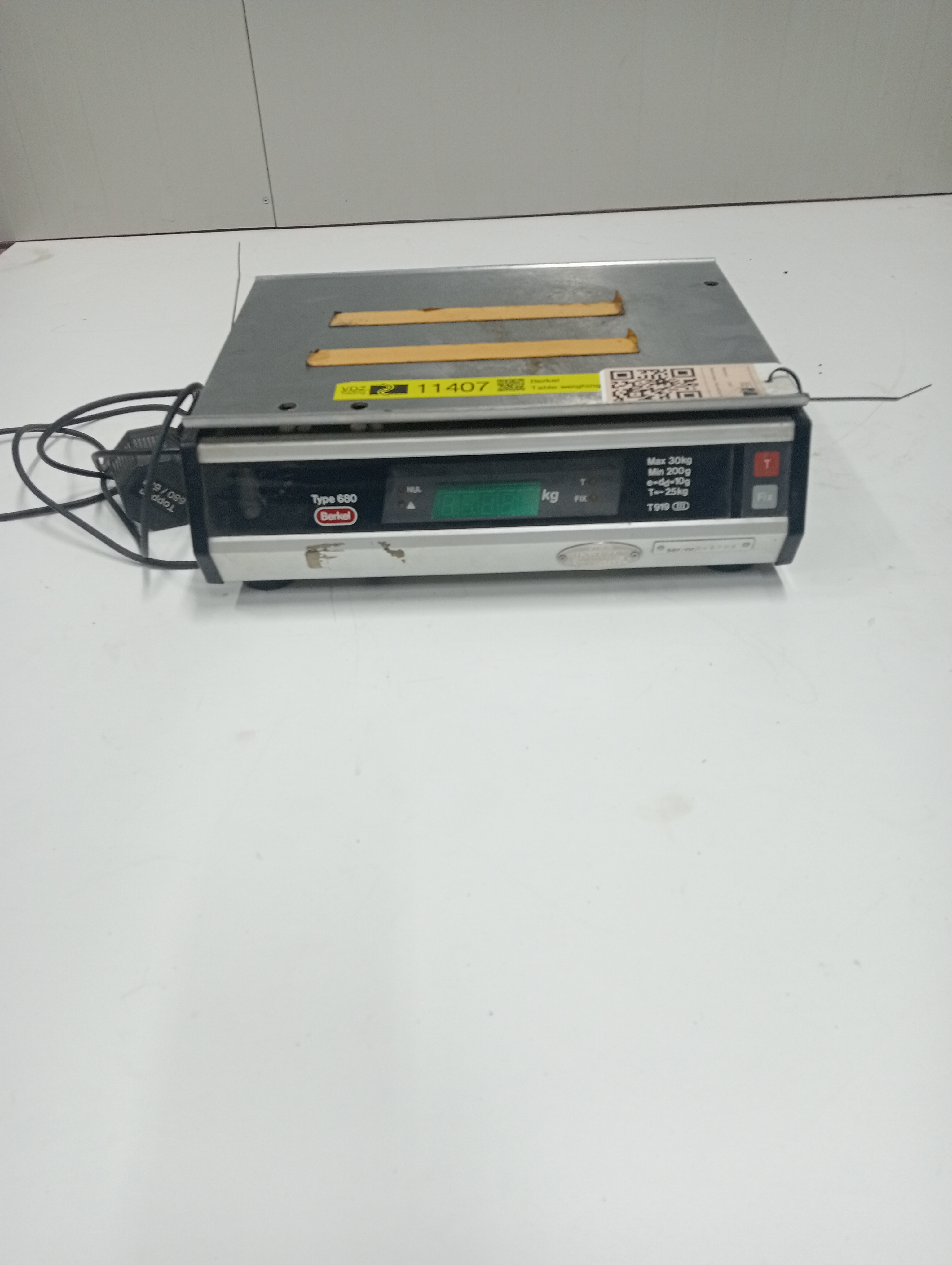 Used Table weighing scale