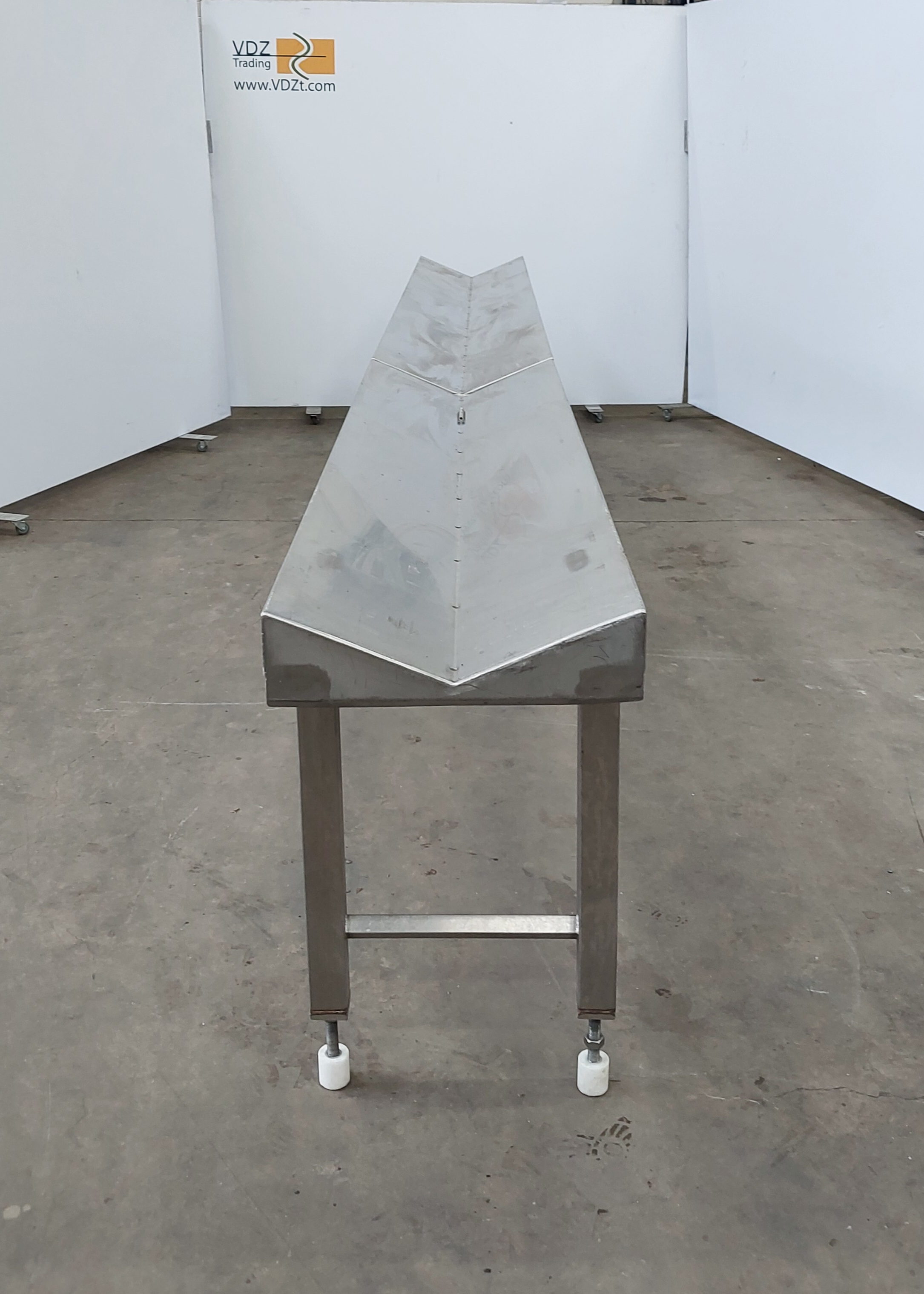 Used Pre-dehiding table