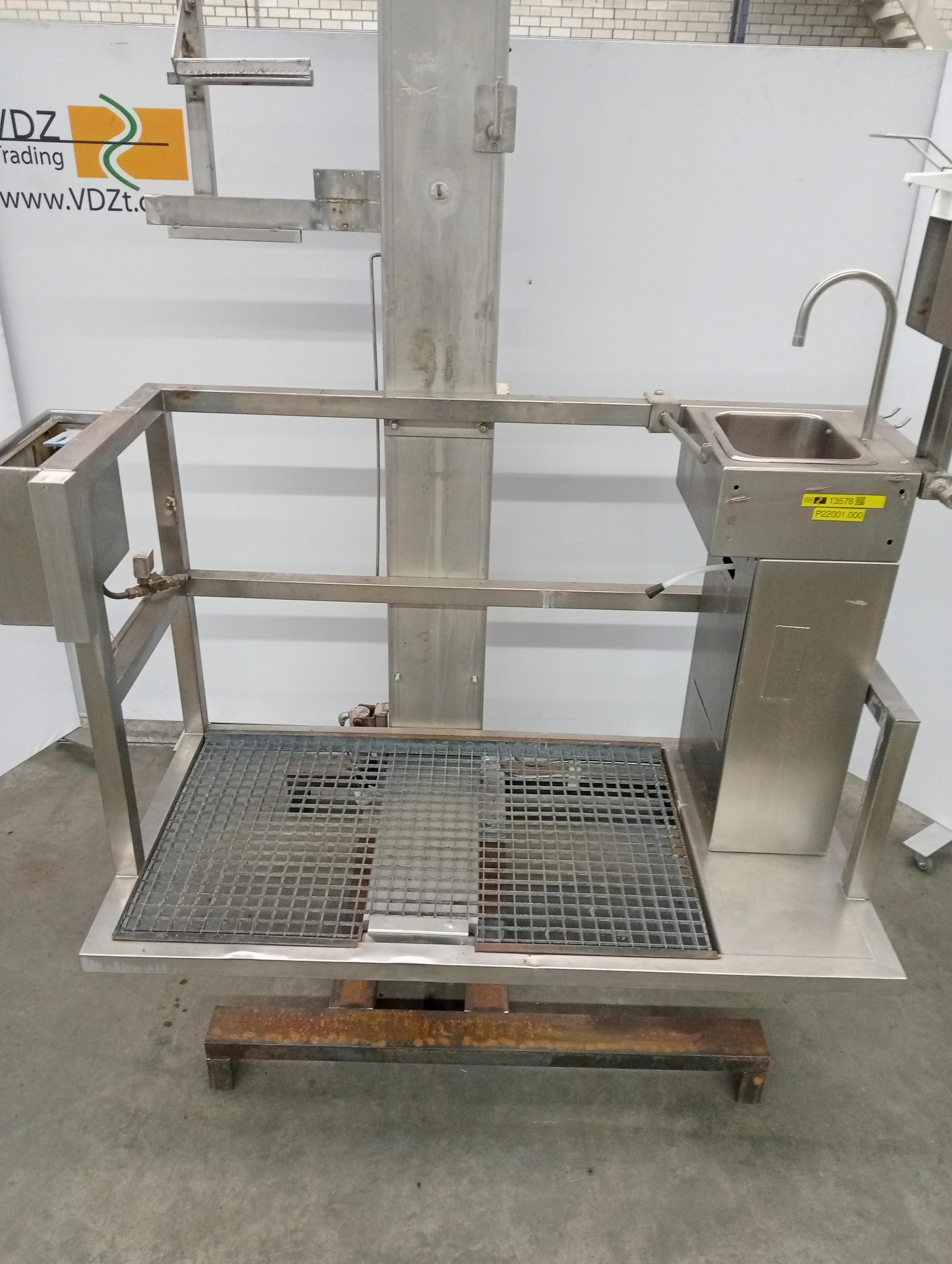 Used Movable platform