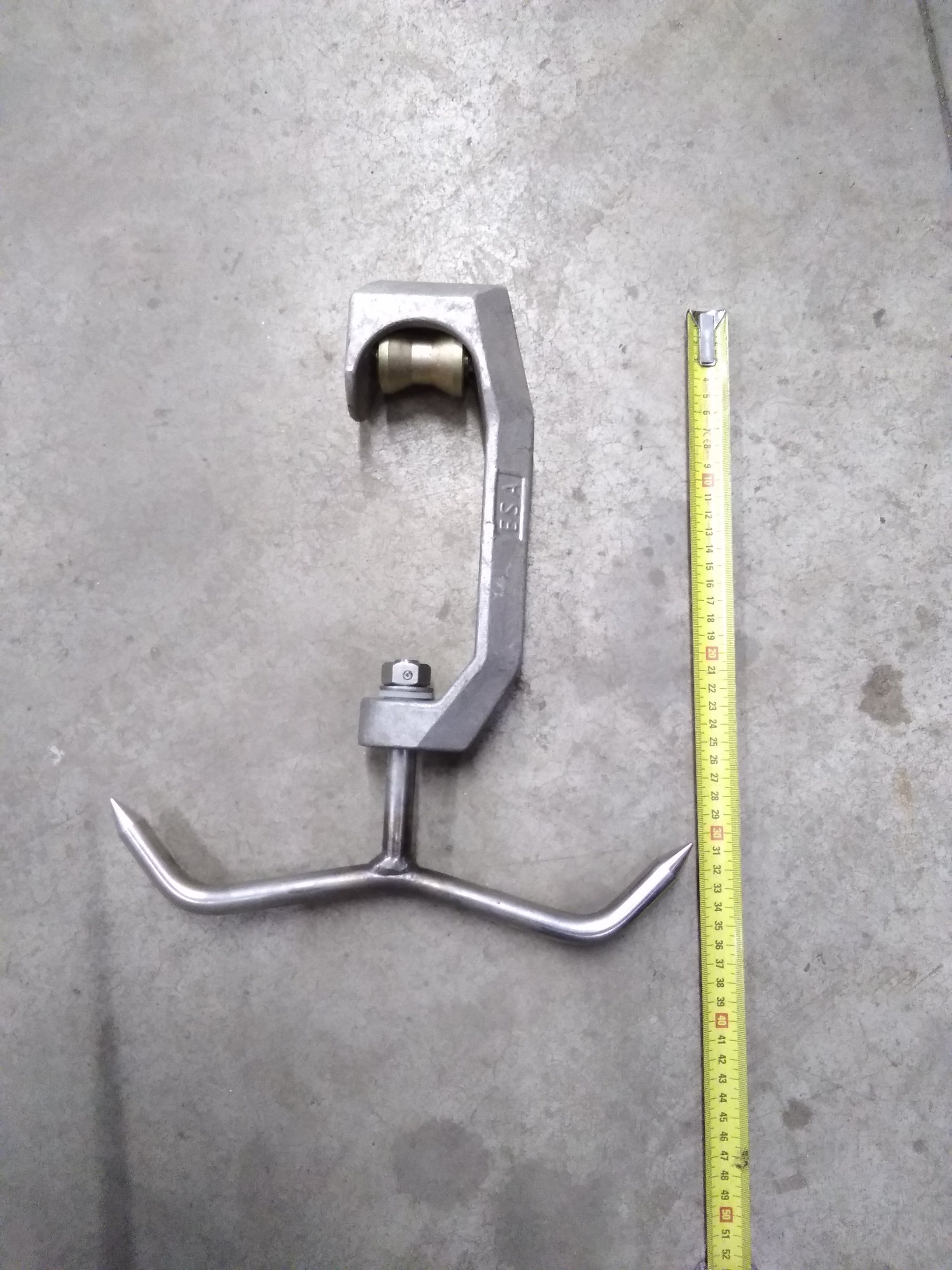 Used Spreader hook (roll,rond)