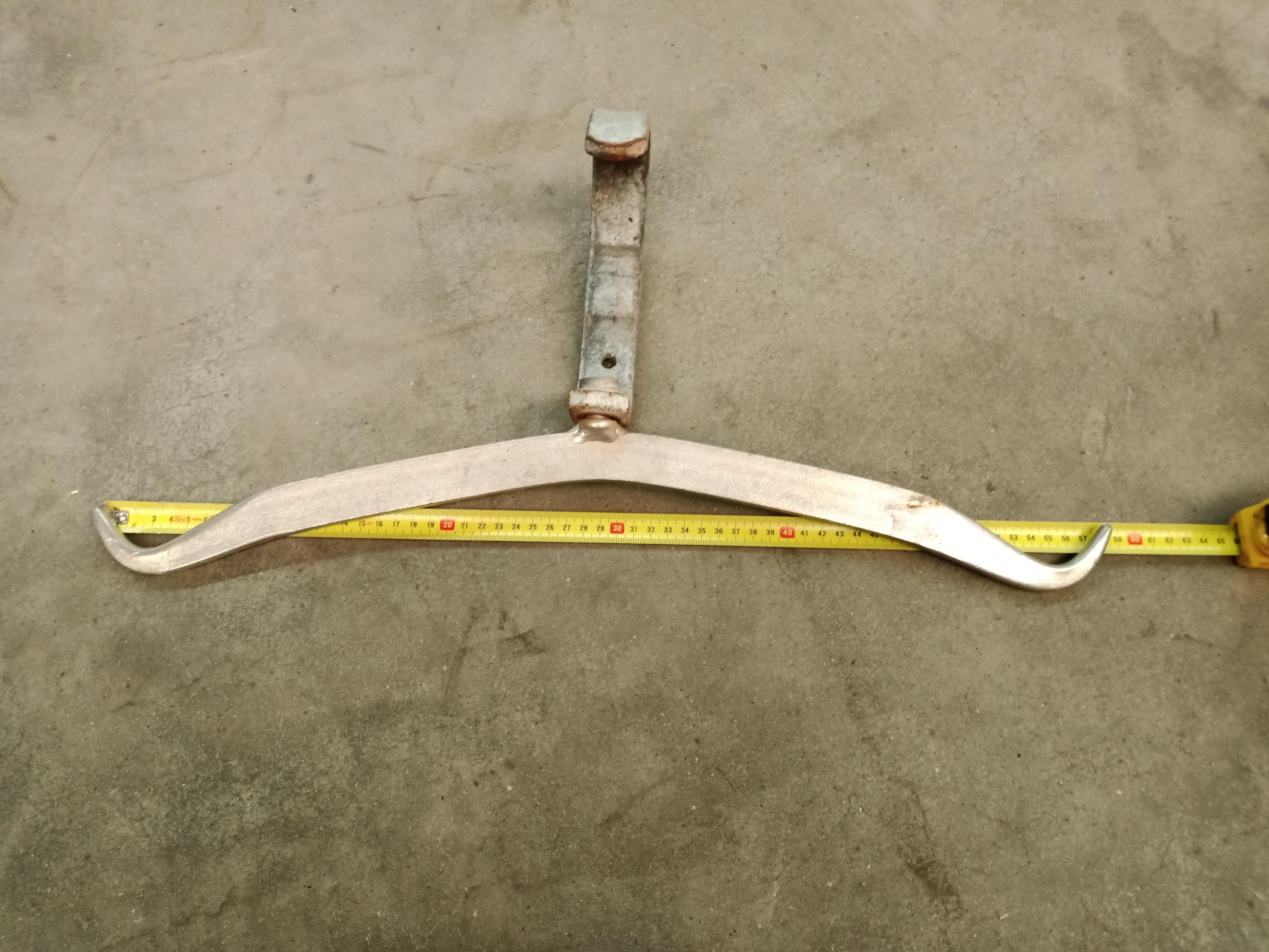 Used Sliding gambrel hooks