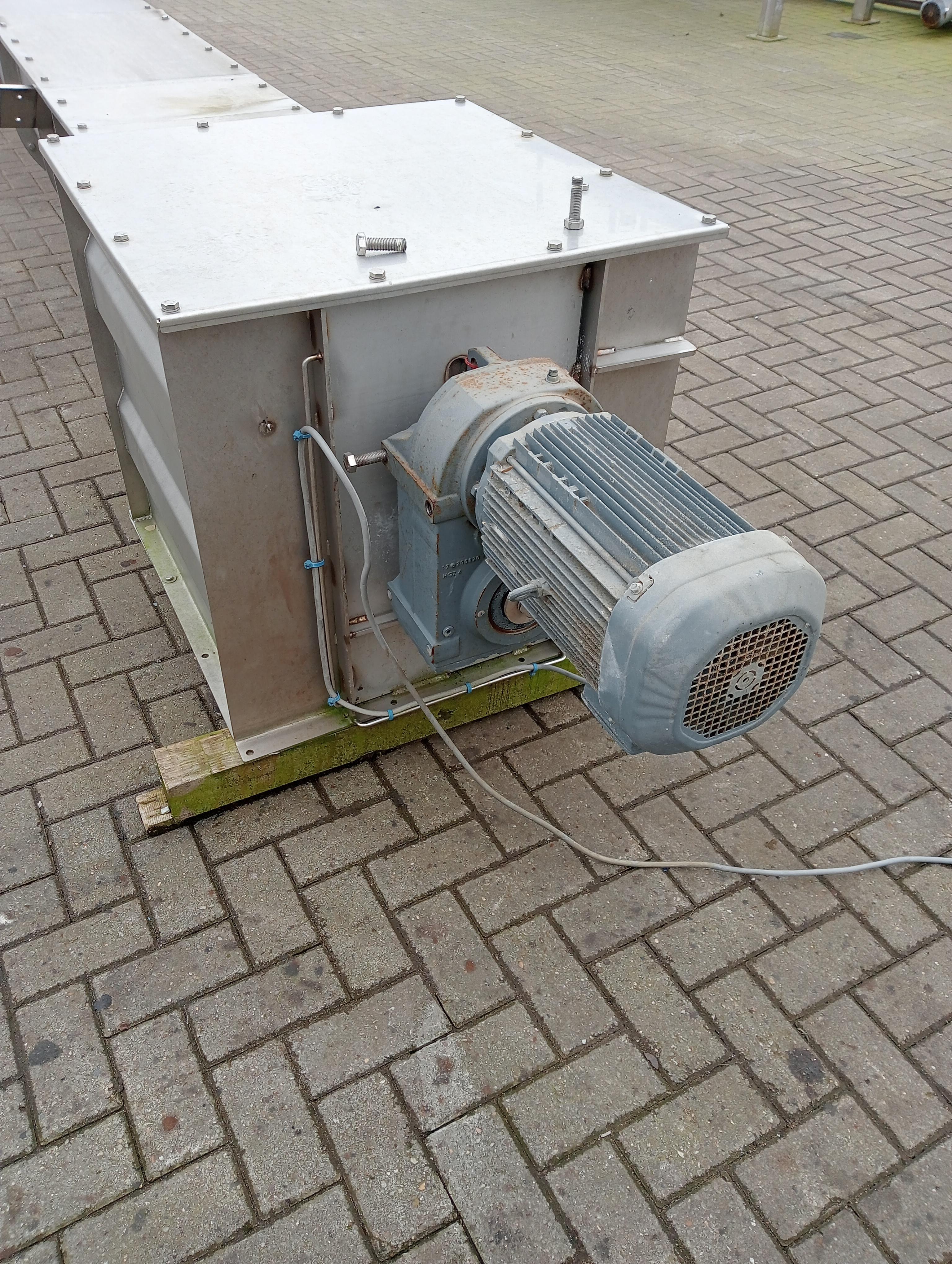 Used Screw Conveyor for feathers incl. feather separator