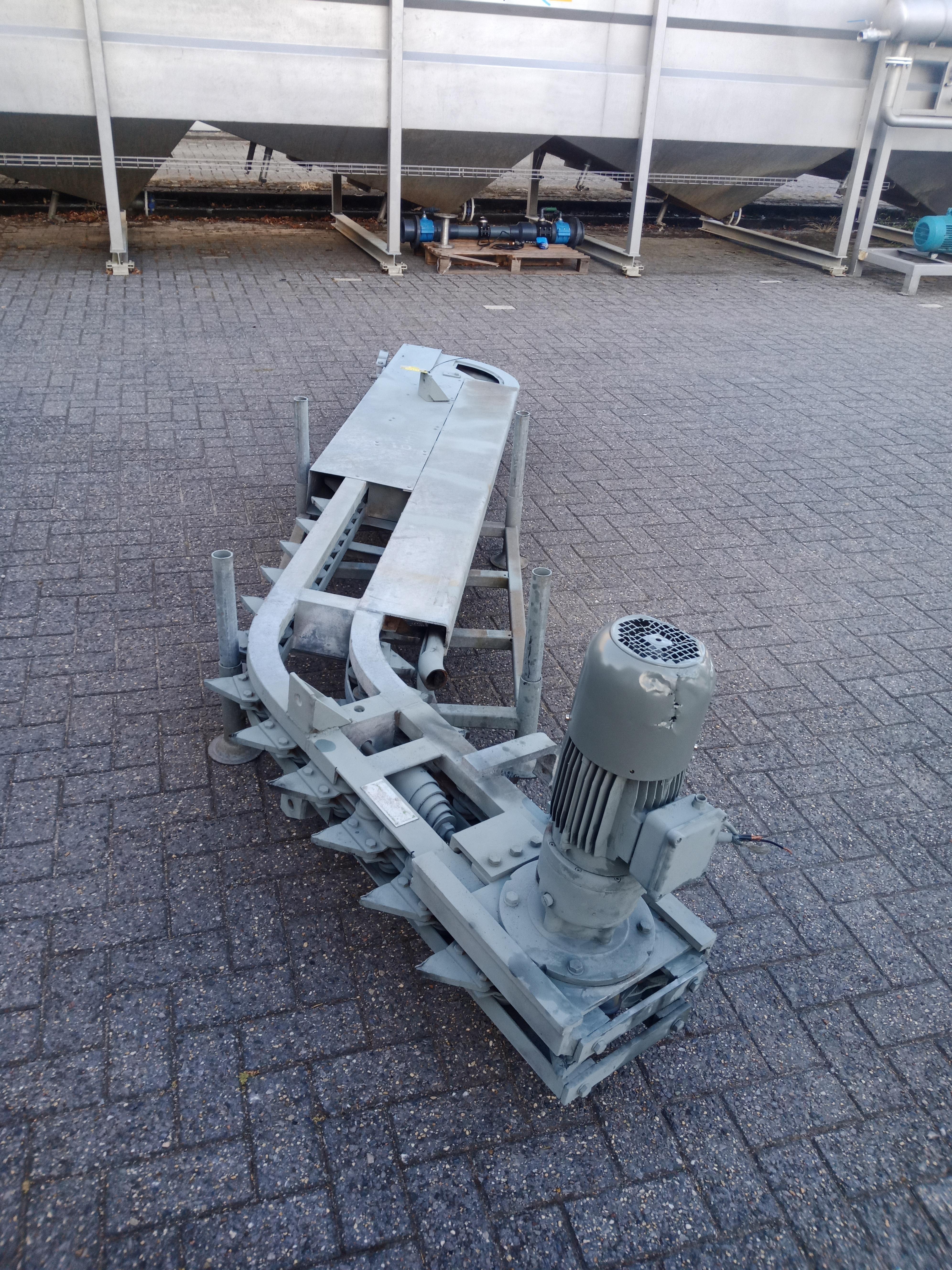 Used Lift conveyor
