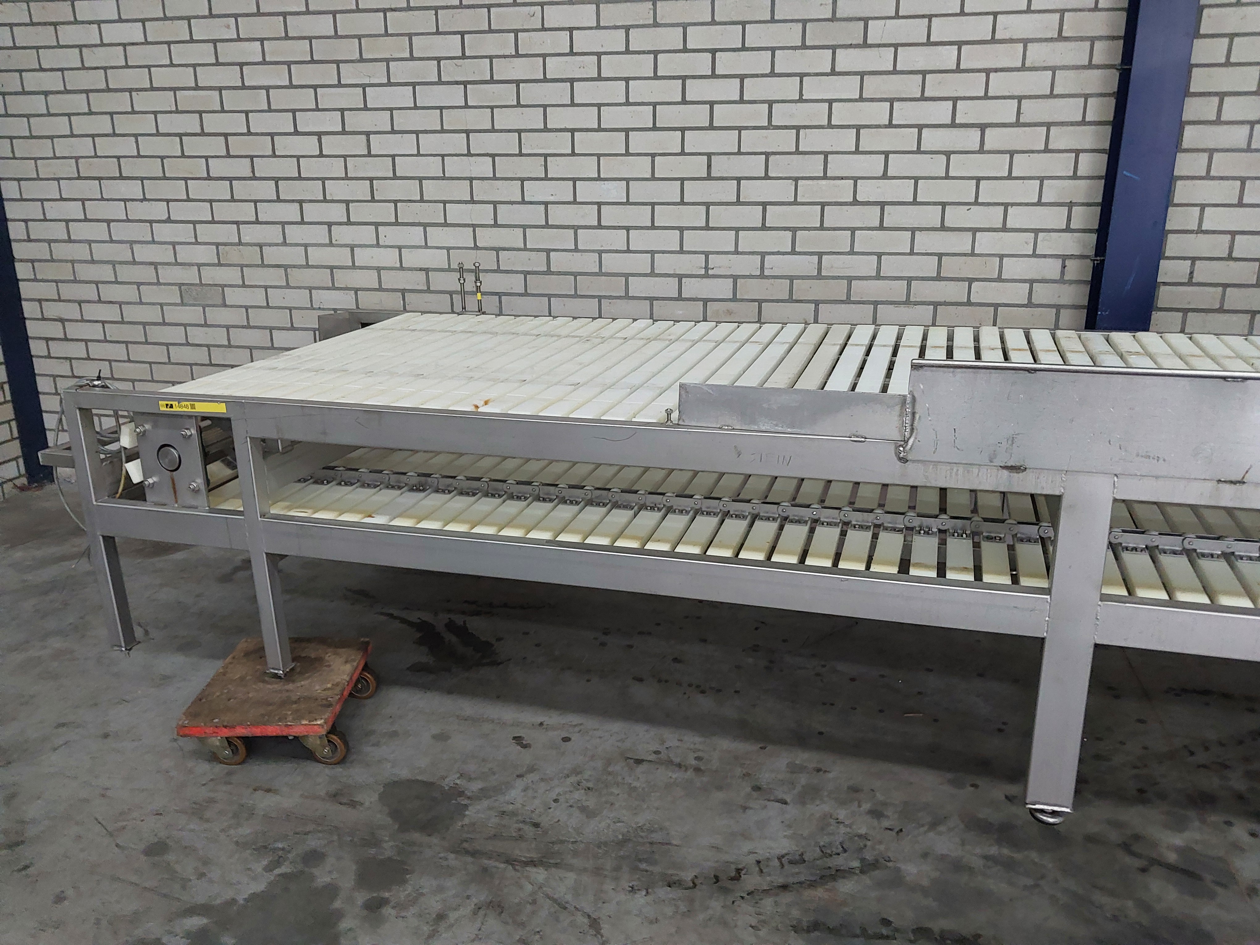 Used Gambrelling - Rehanging table