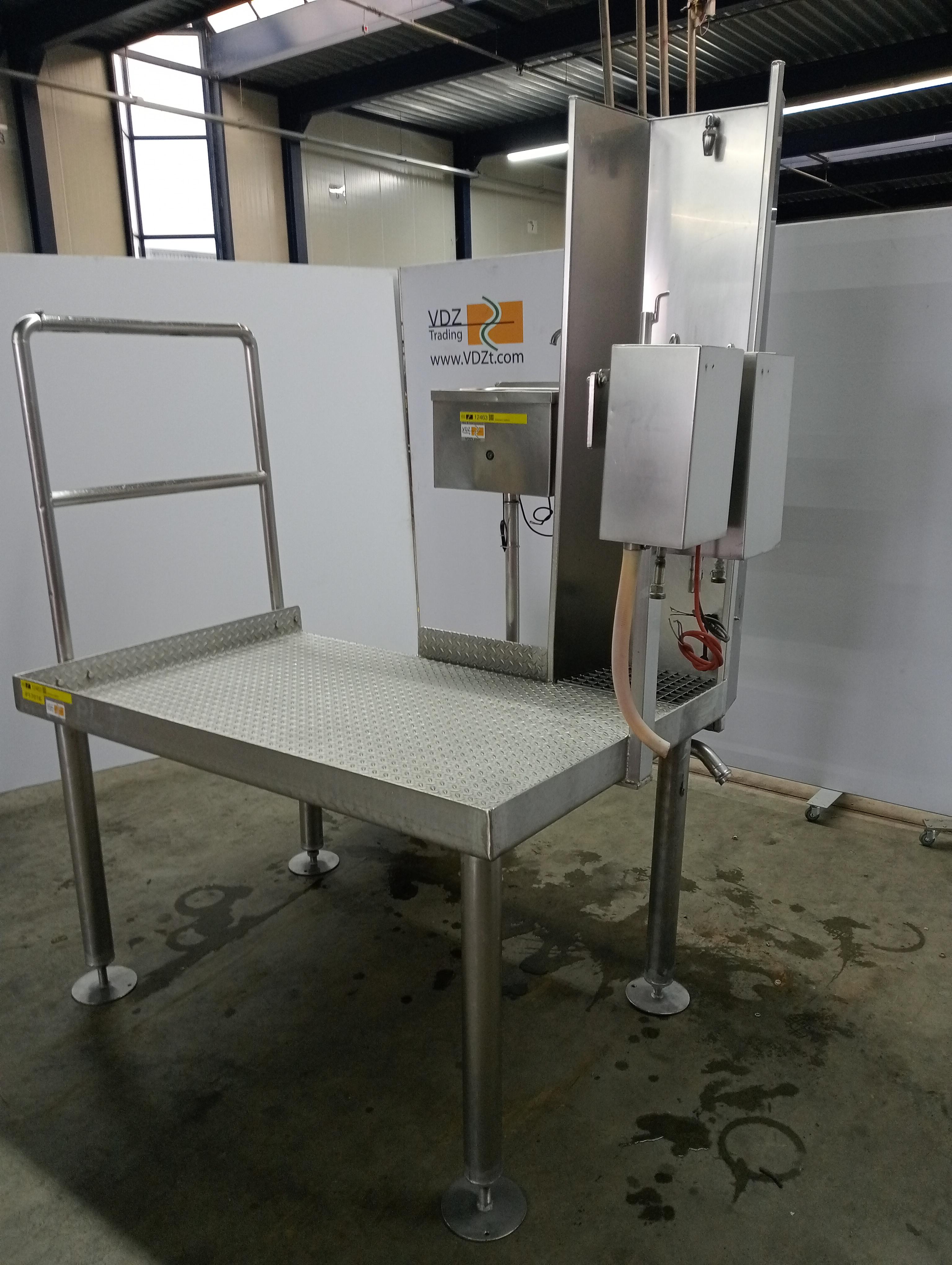 Used Stationary platform