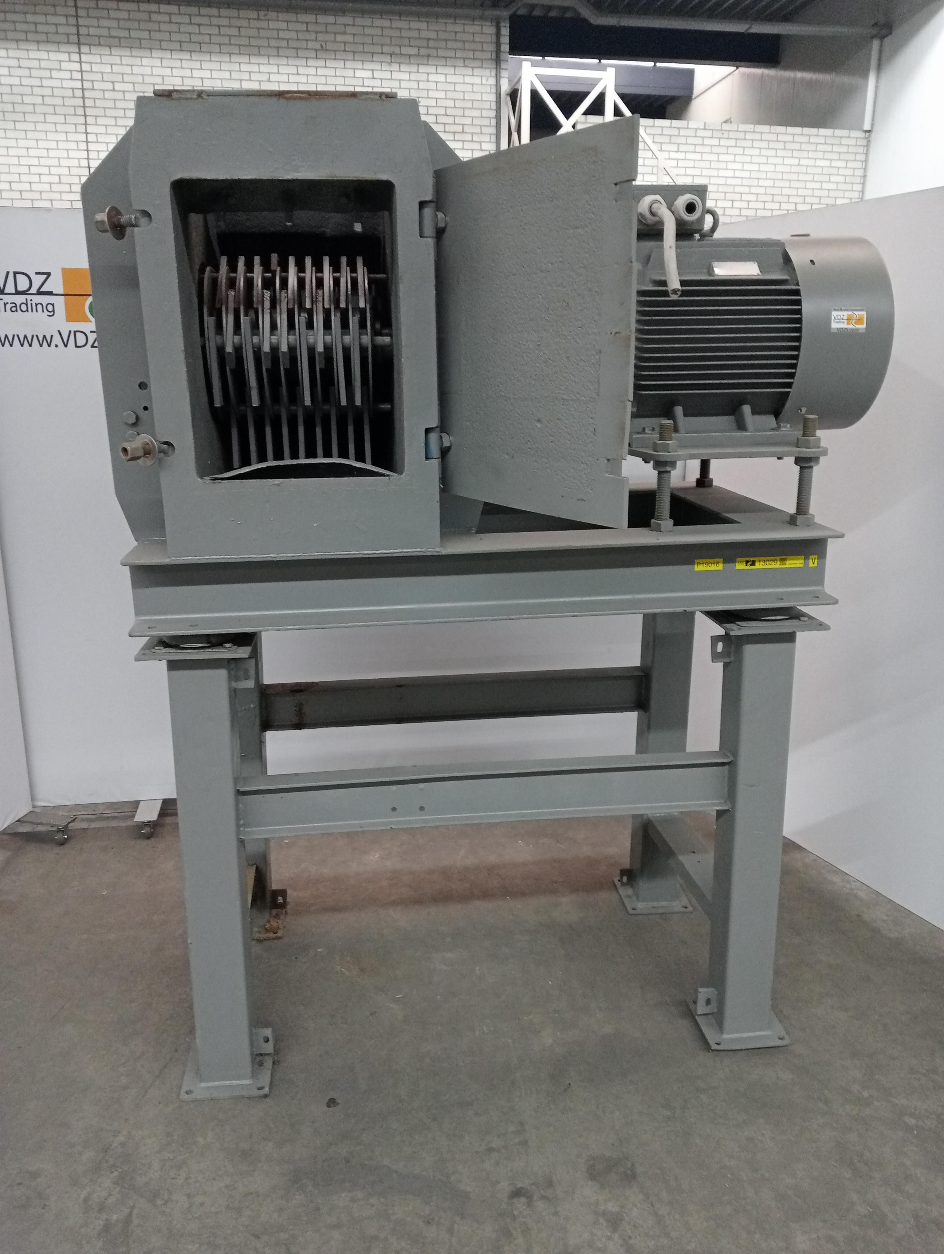Used Hammer mill