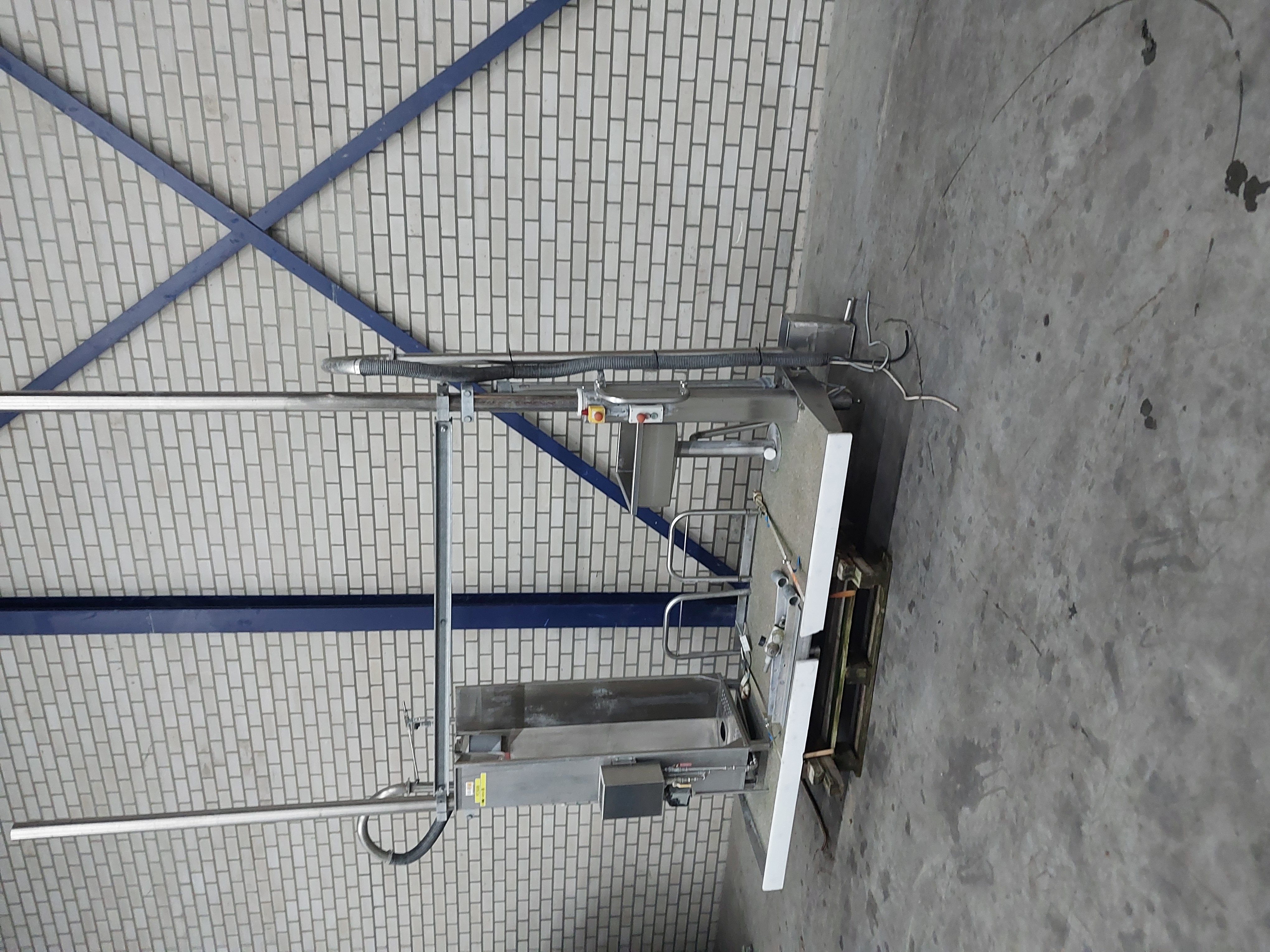 Used Moveable platform