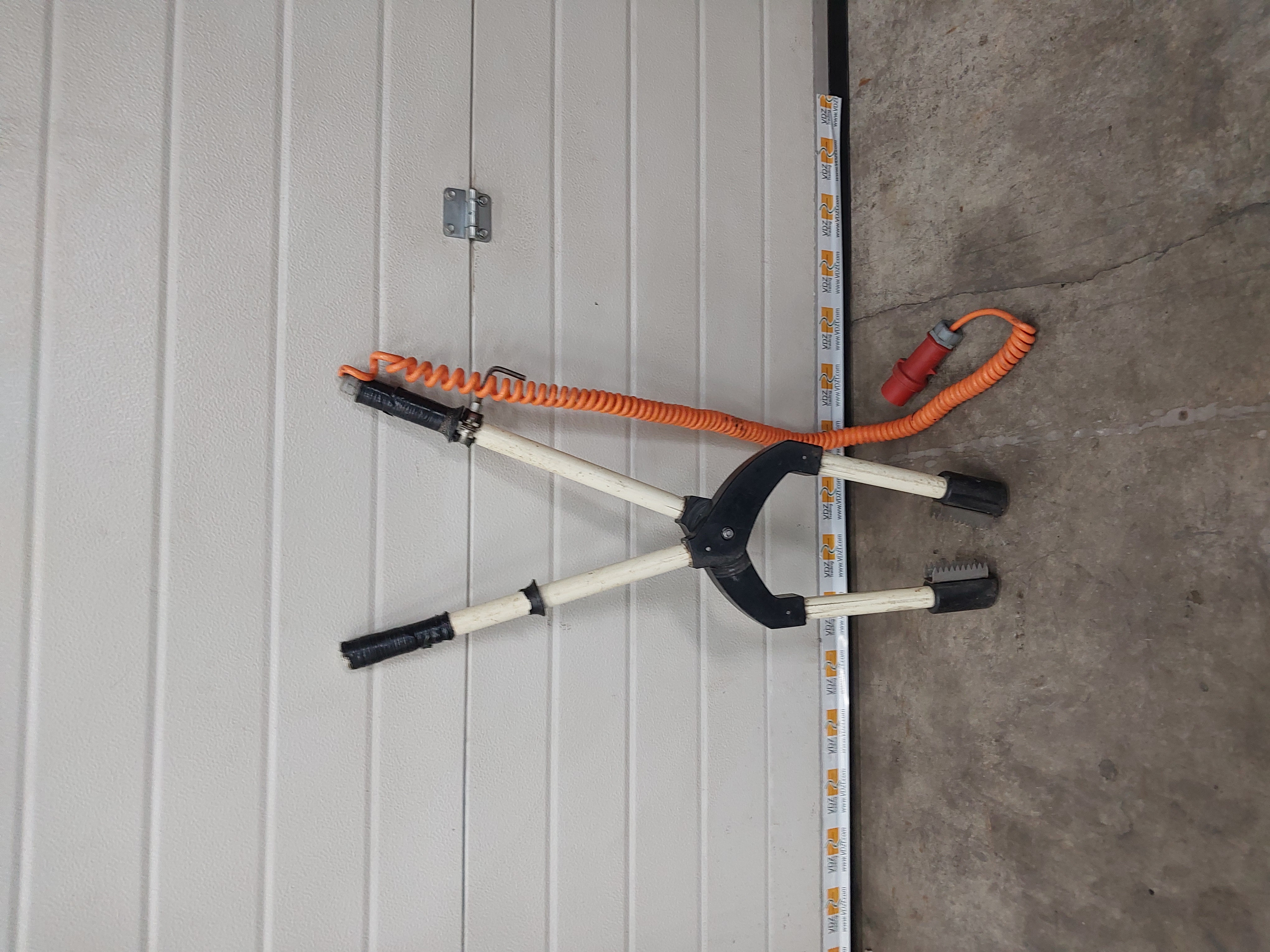 Used Stunning tong with transformer