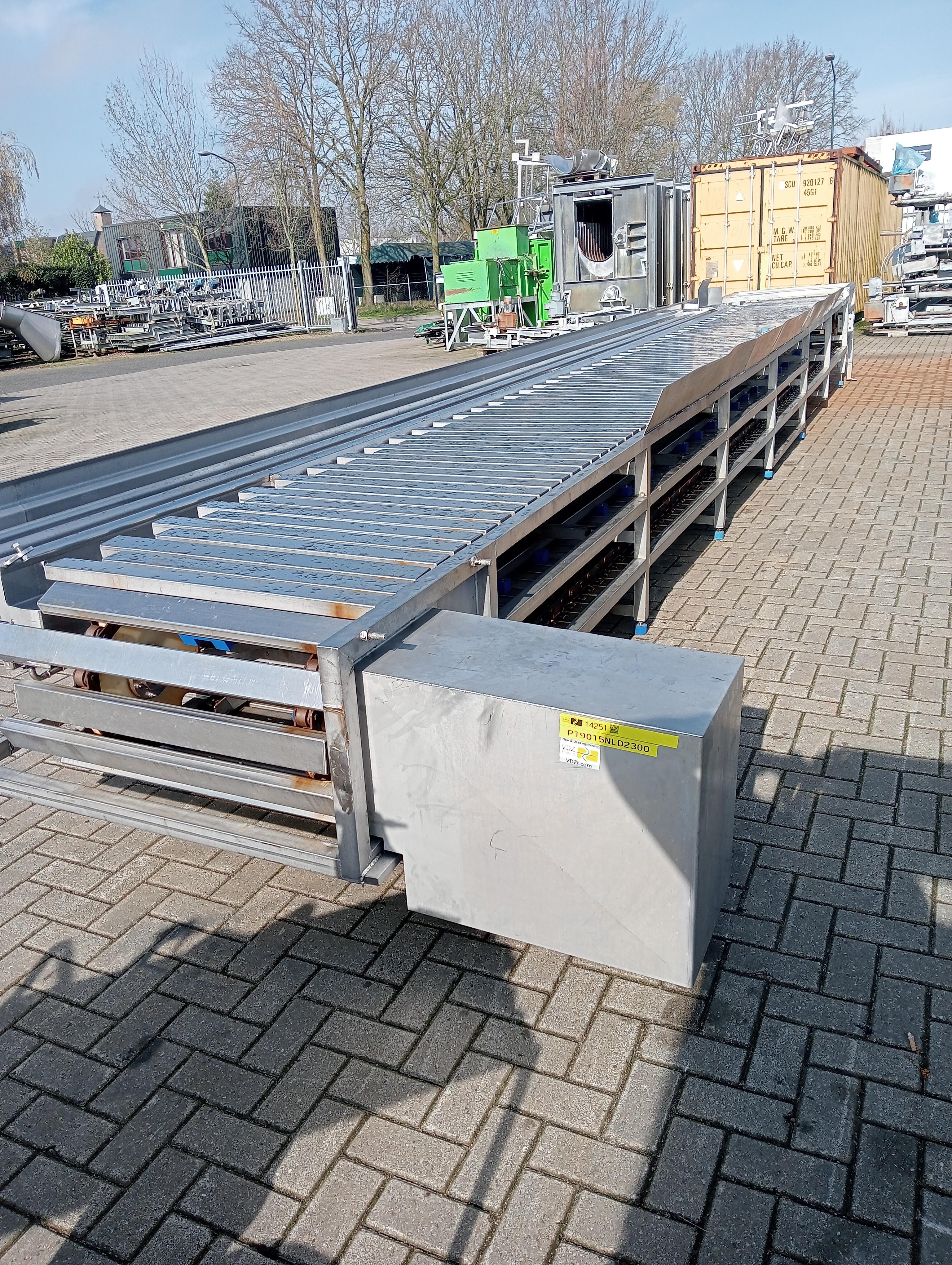 Used Bleeding table conveyor