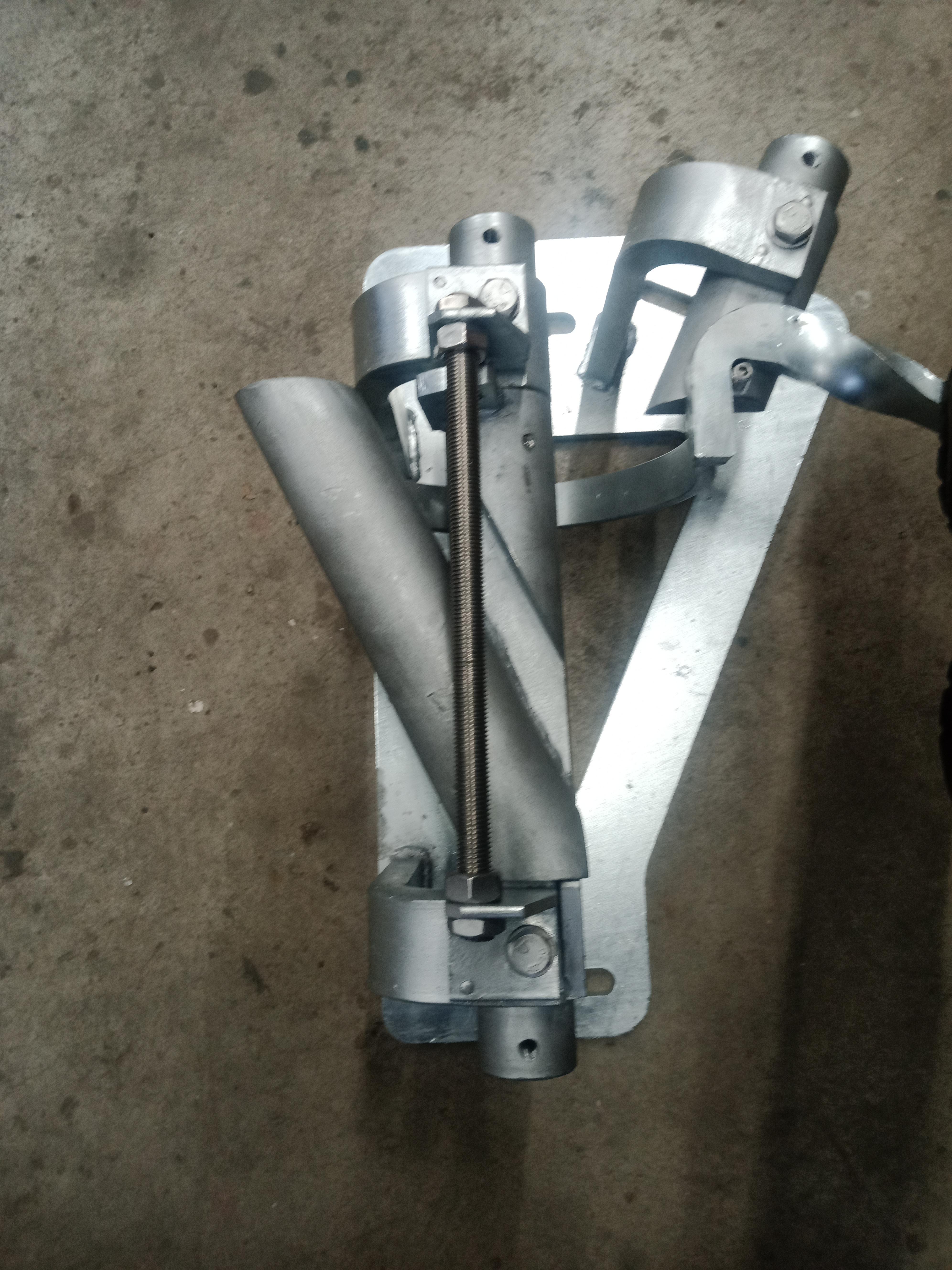 Used Switch left inside 25°. Tube hight 15cm