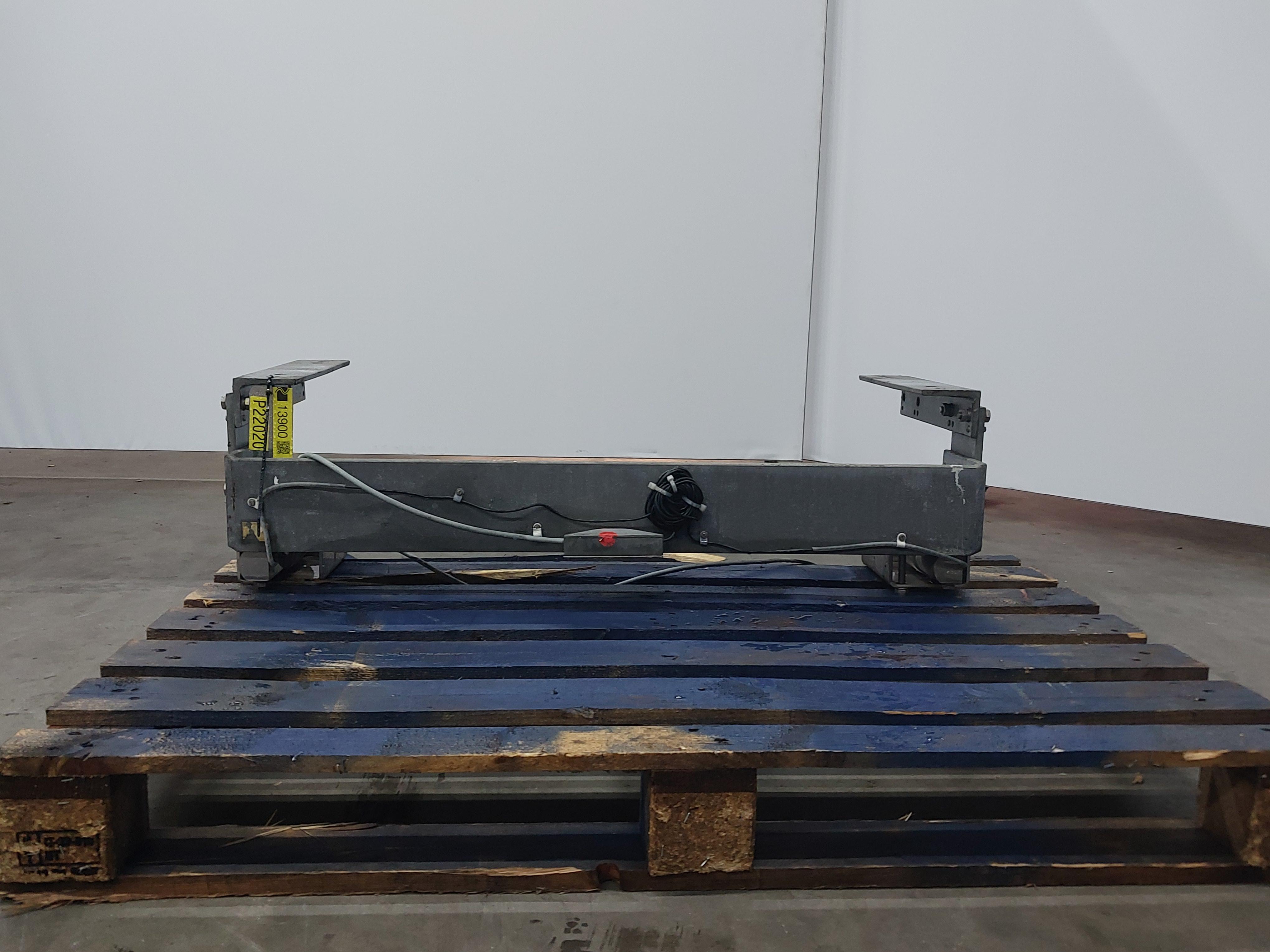 Used Tube weight scale